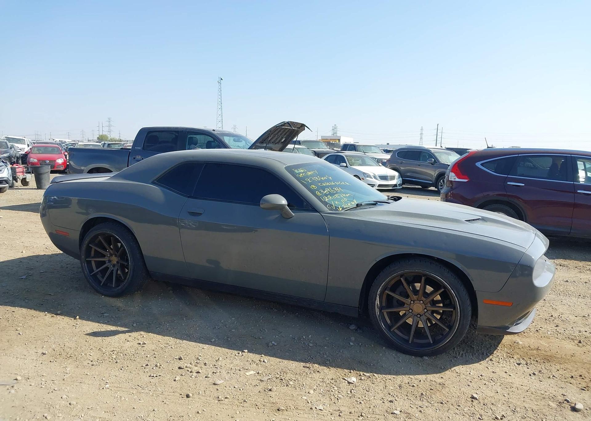 2018 DODGE CHALLENGER SXT