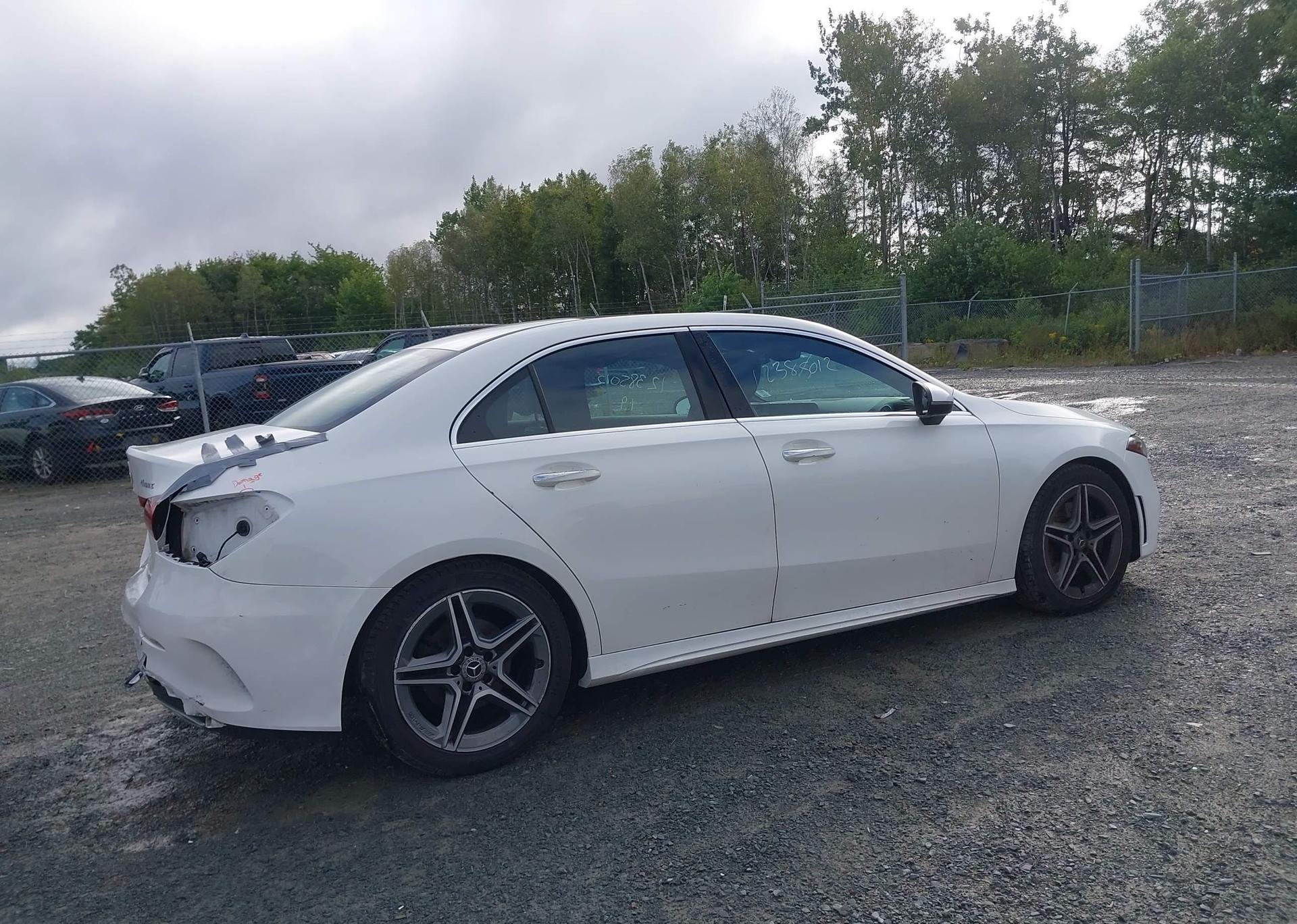 2019 MERCEDES-BENZ A 220 4MATIC