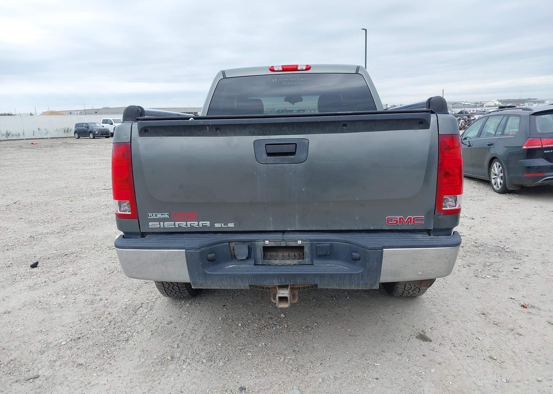 2011 GMC SIERRA 1500 SLE