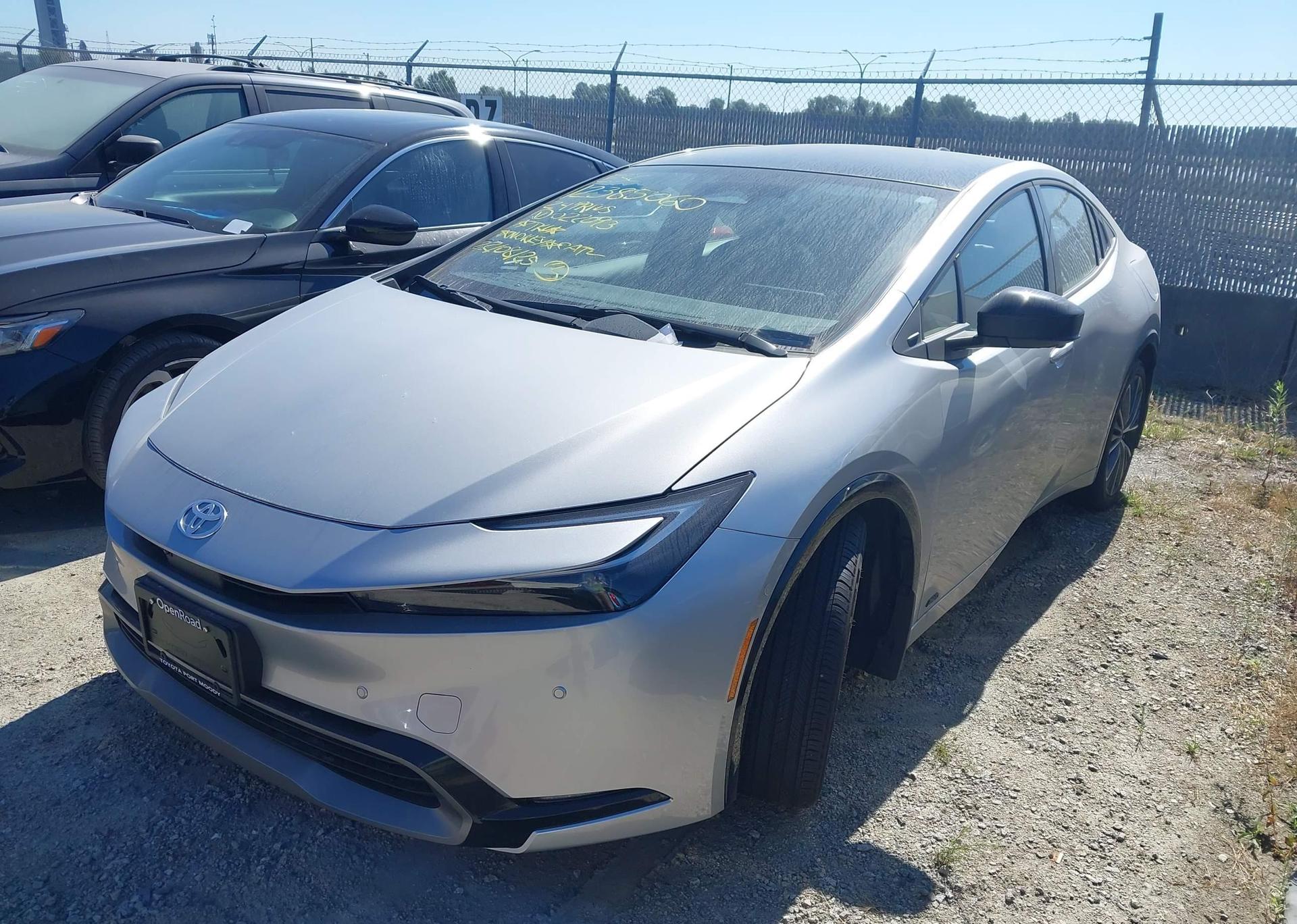 2024 TOYOTA PRIUS LE