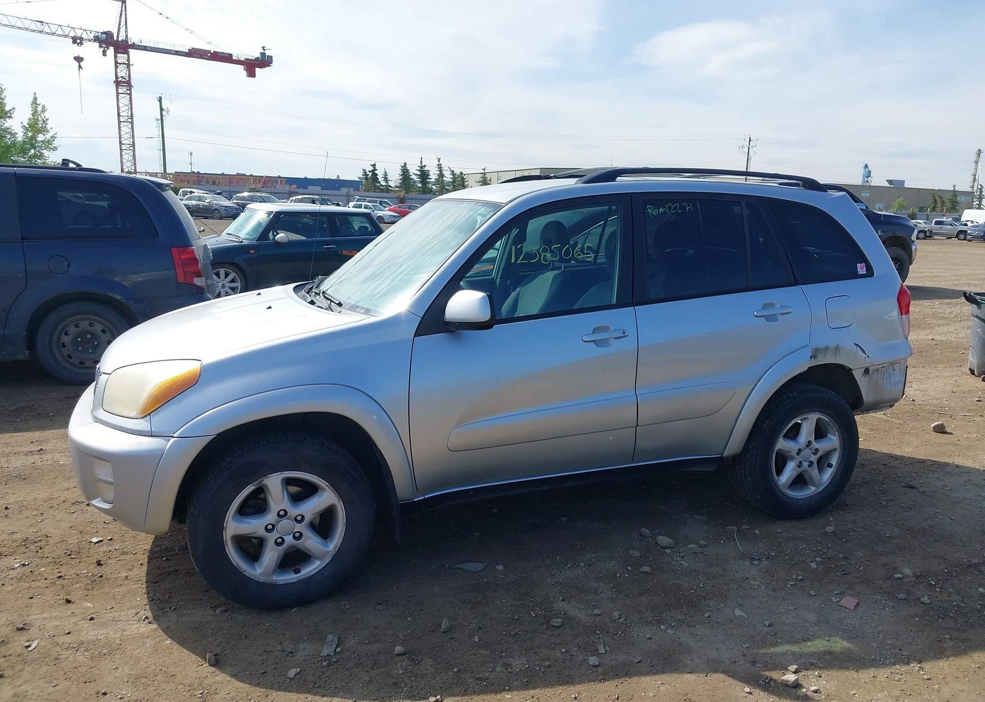 2001 TOYOTA RAV4