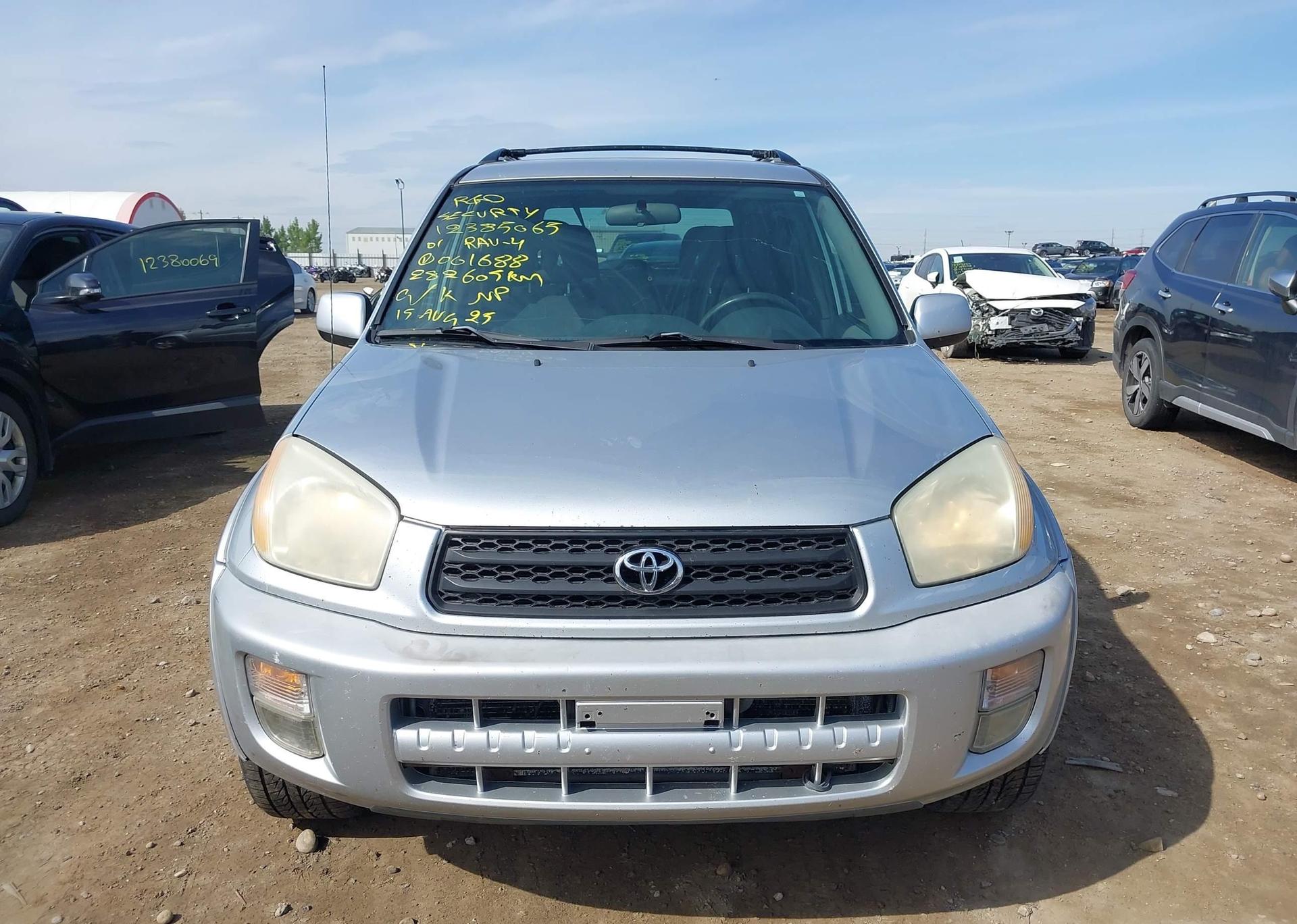 2001 TOYOTA RAV4