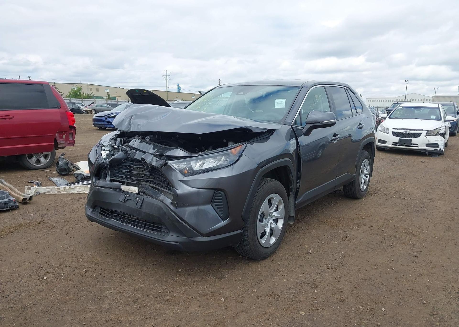 2022 TOYOTA RAV4 LE