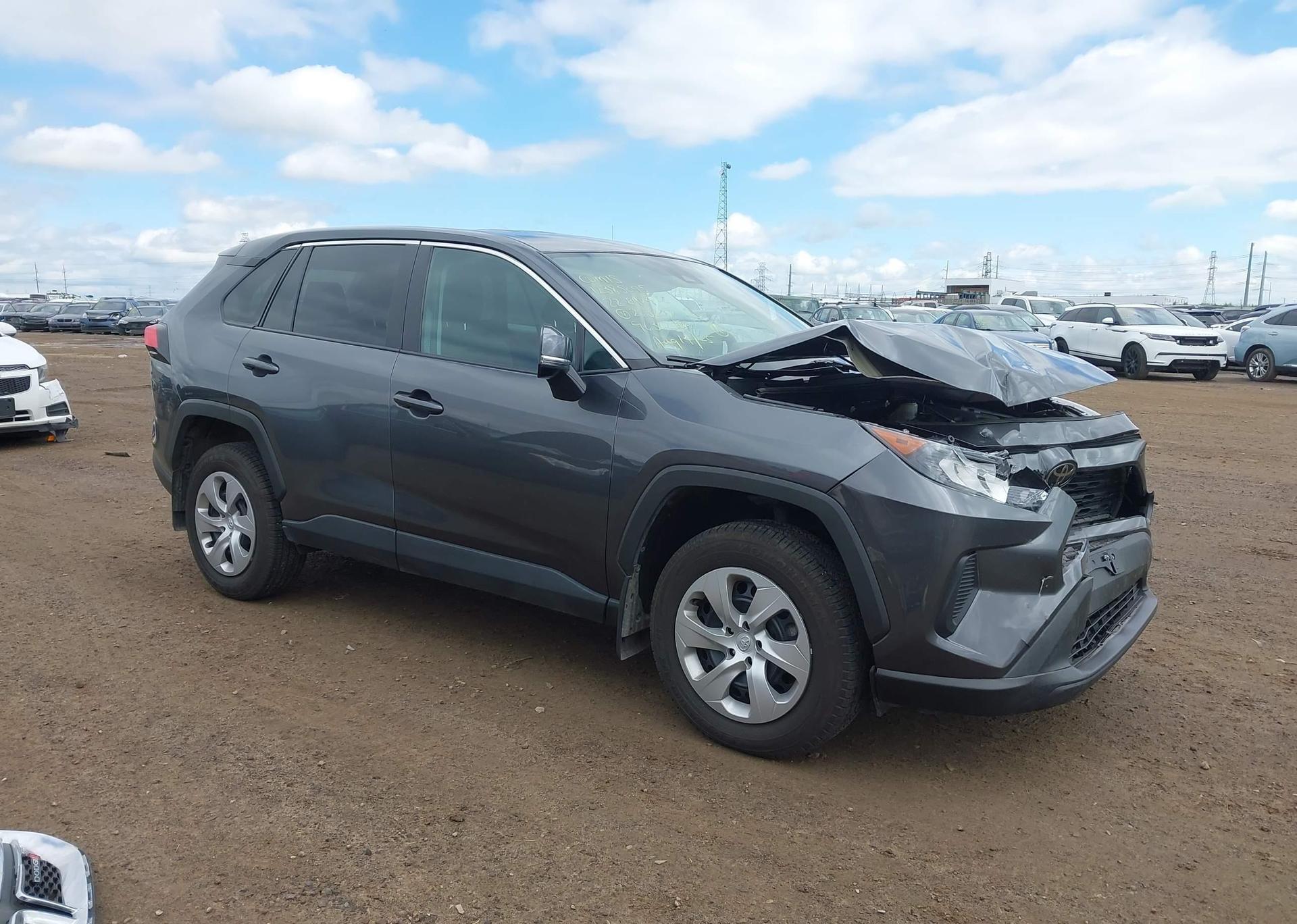 2022 TOYOTA RAV4 LE