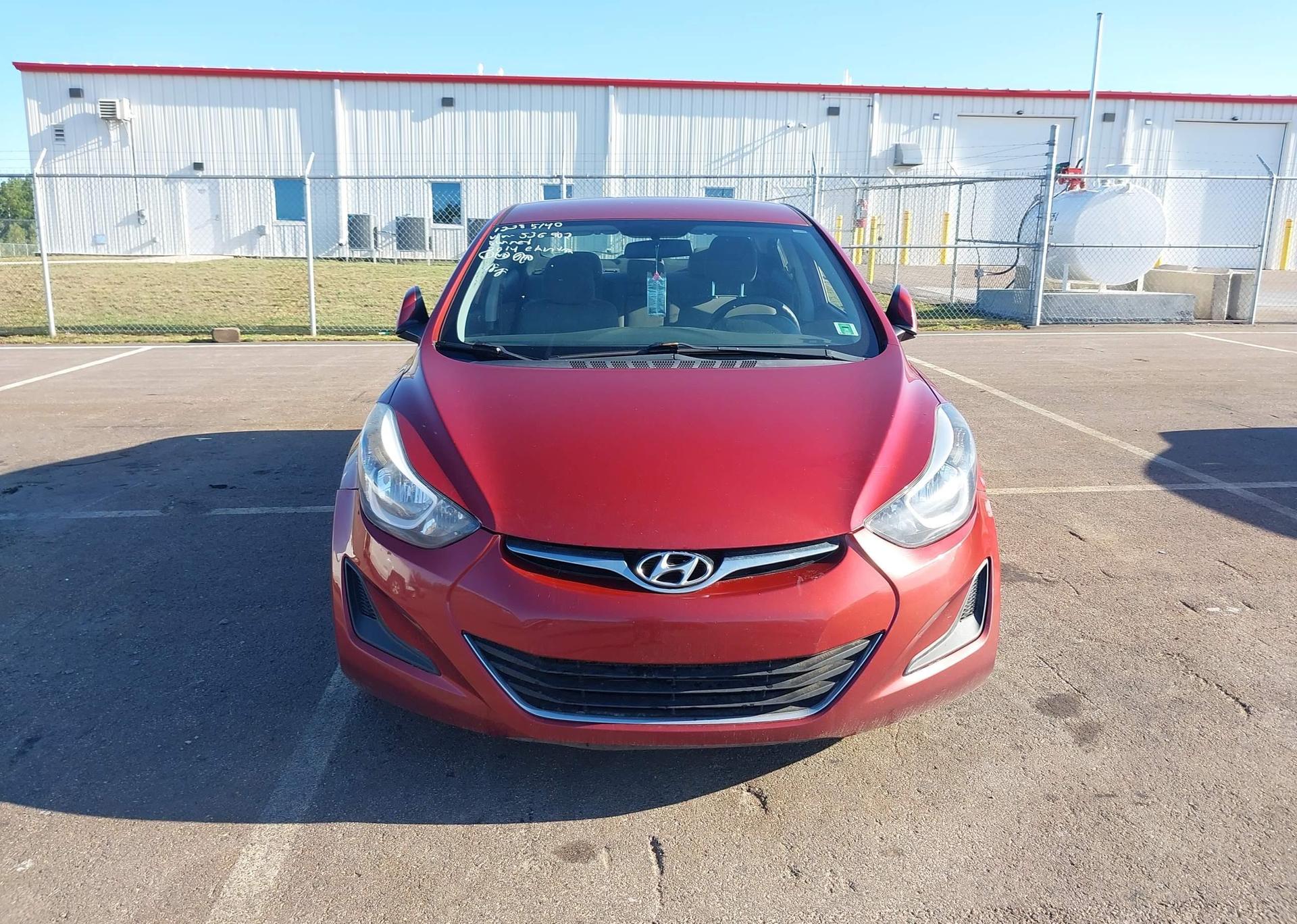 2014 HYUNDAI ELANTRA GL