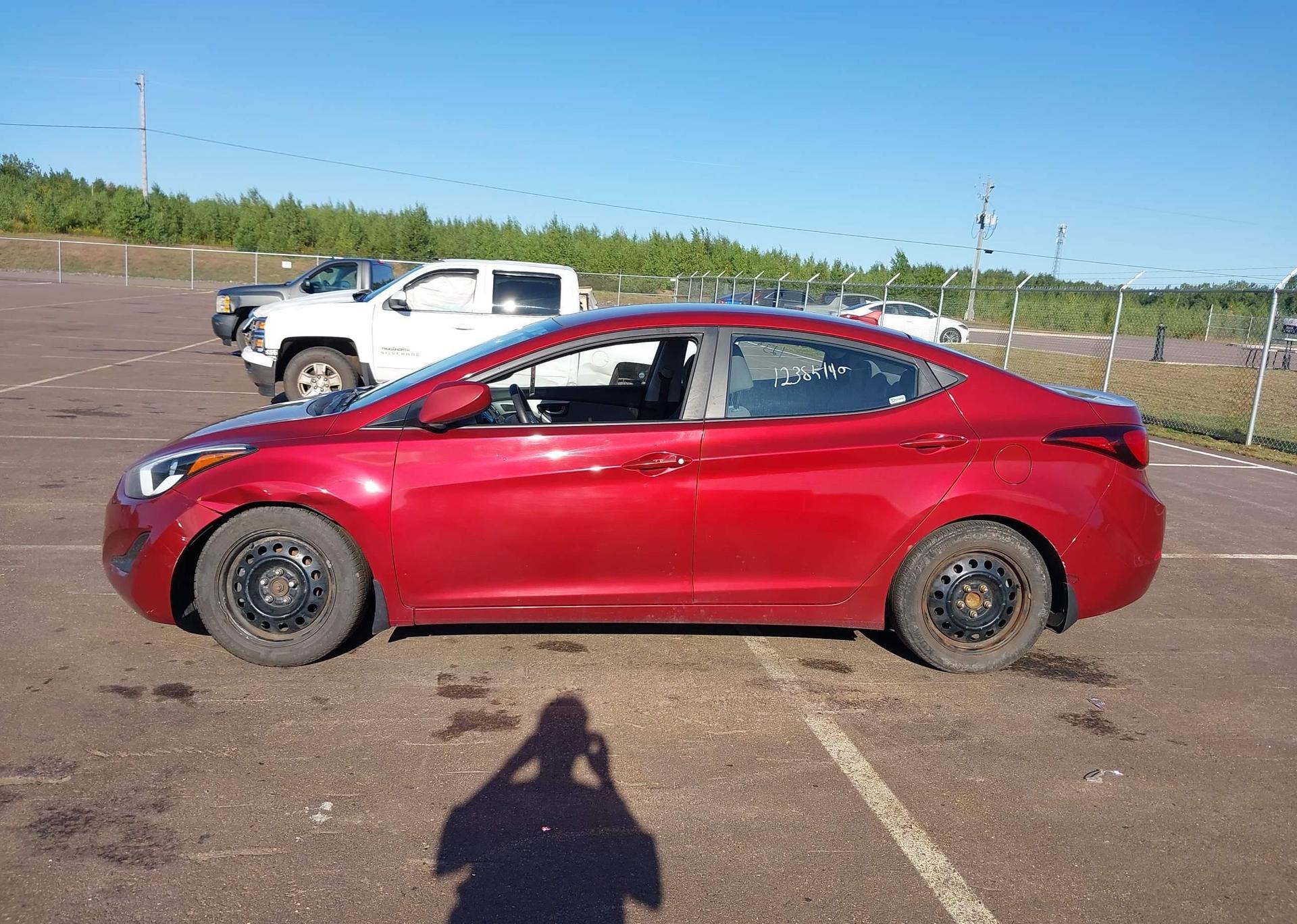 2014 HYUNDAI ELANTRA GL
