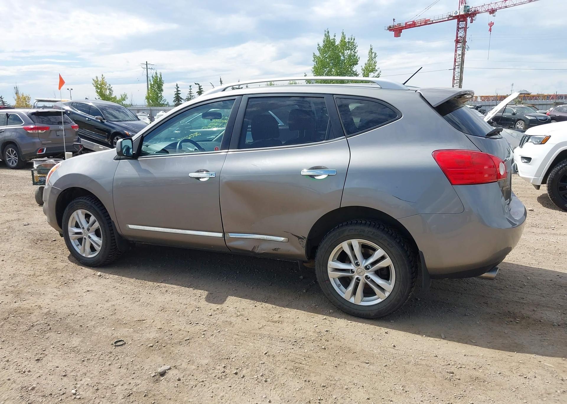 2012 NISSAN ROGUE SV
