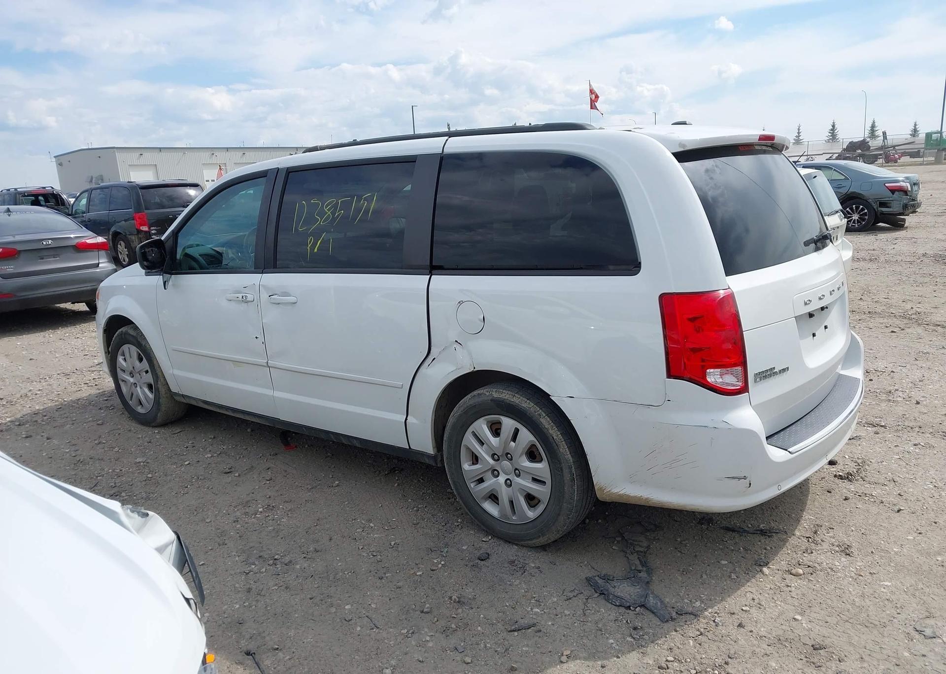 2016 DODGE GRAND CARAVAN SE