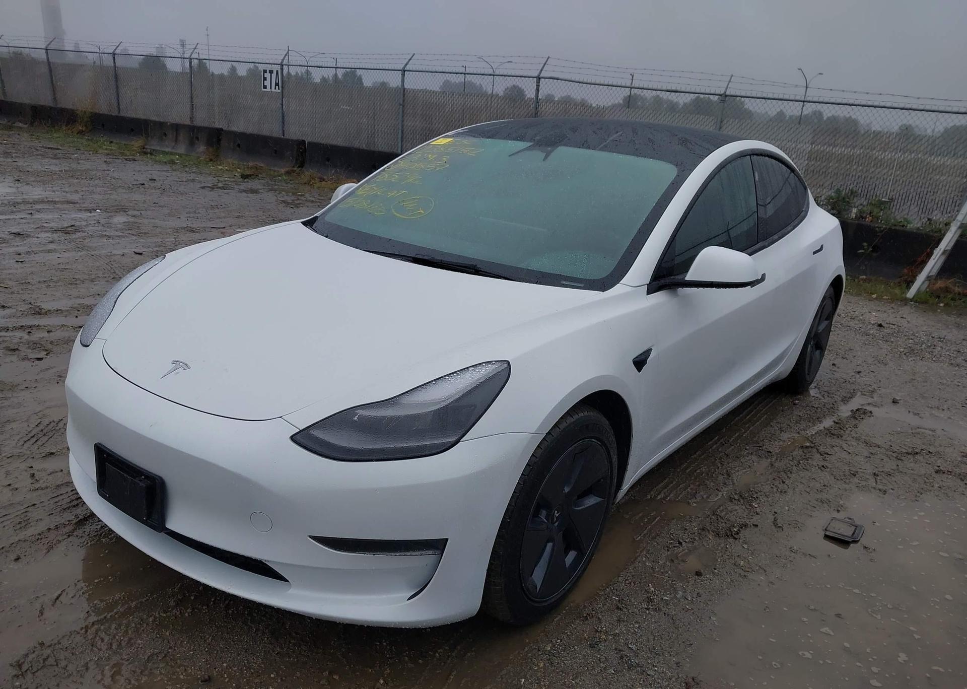 2023 TESLA MODEL 3