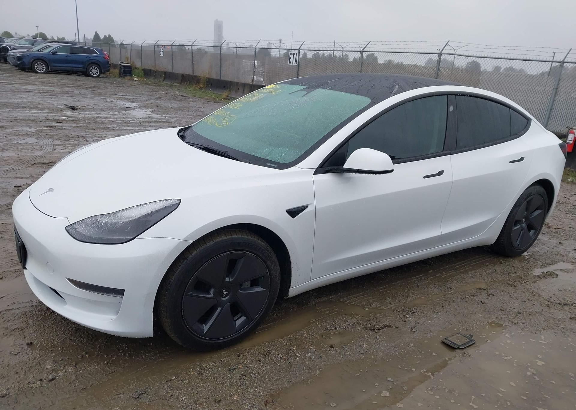 2023 TESLA MODEL 3