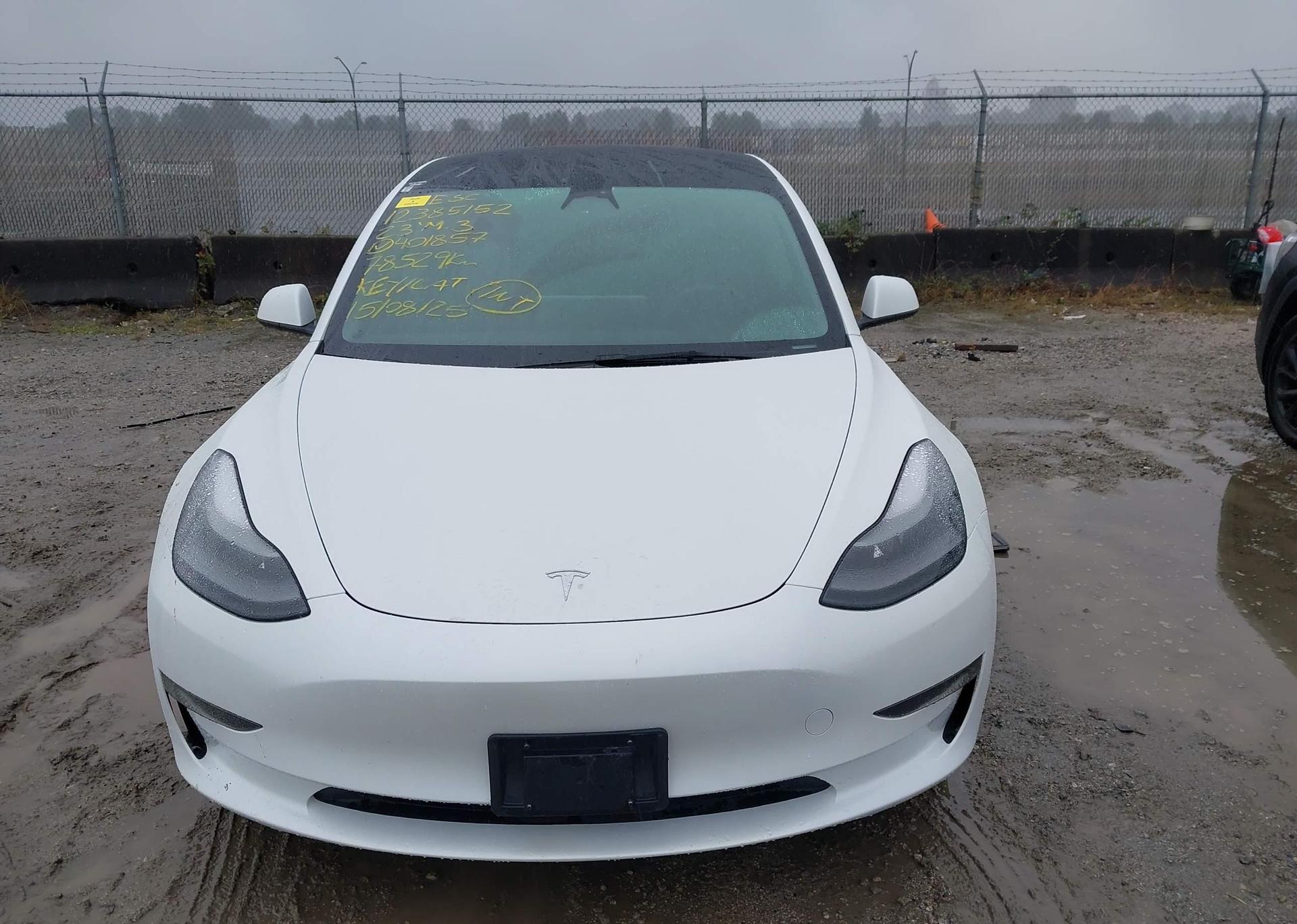 2023 TESLA MODEL 3