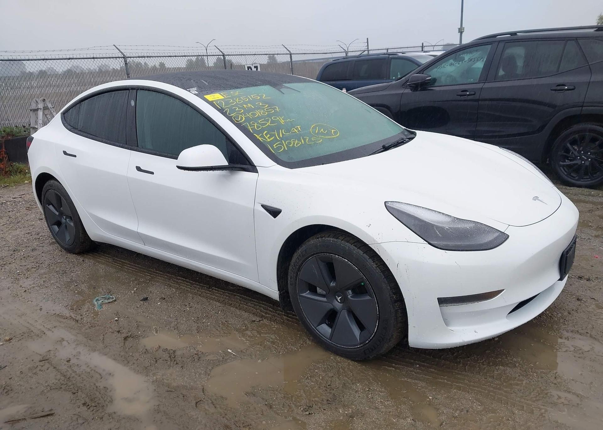 2023 TESLA MODEL 3