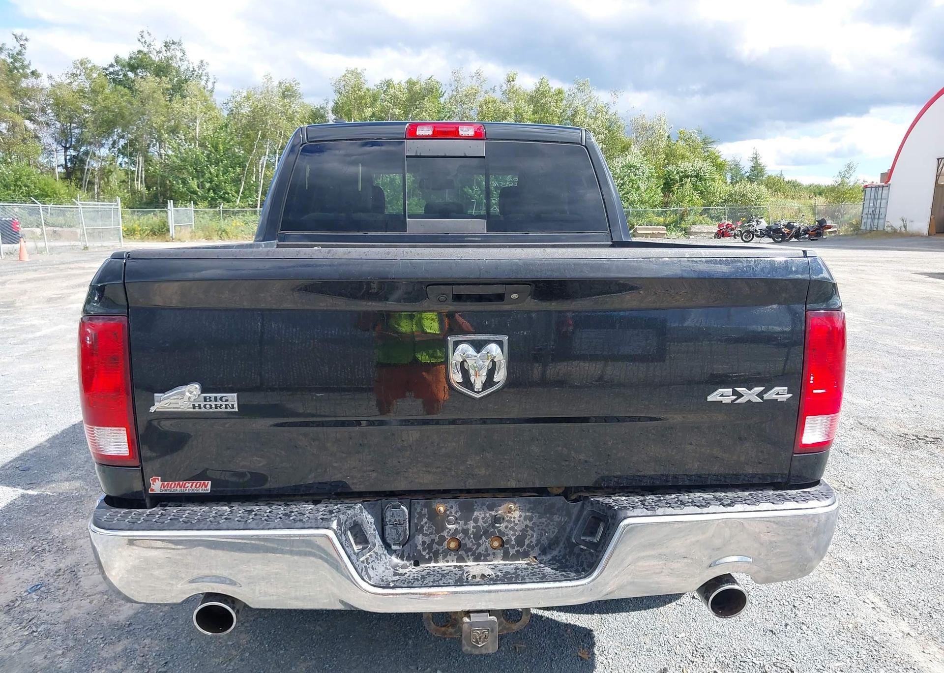 2017 RAM 1500 SLT