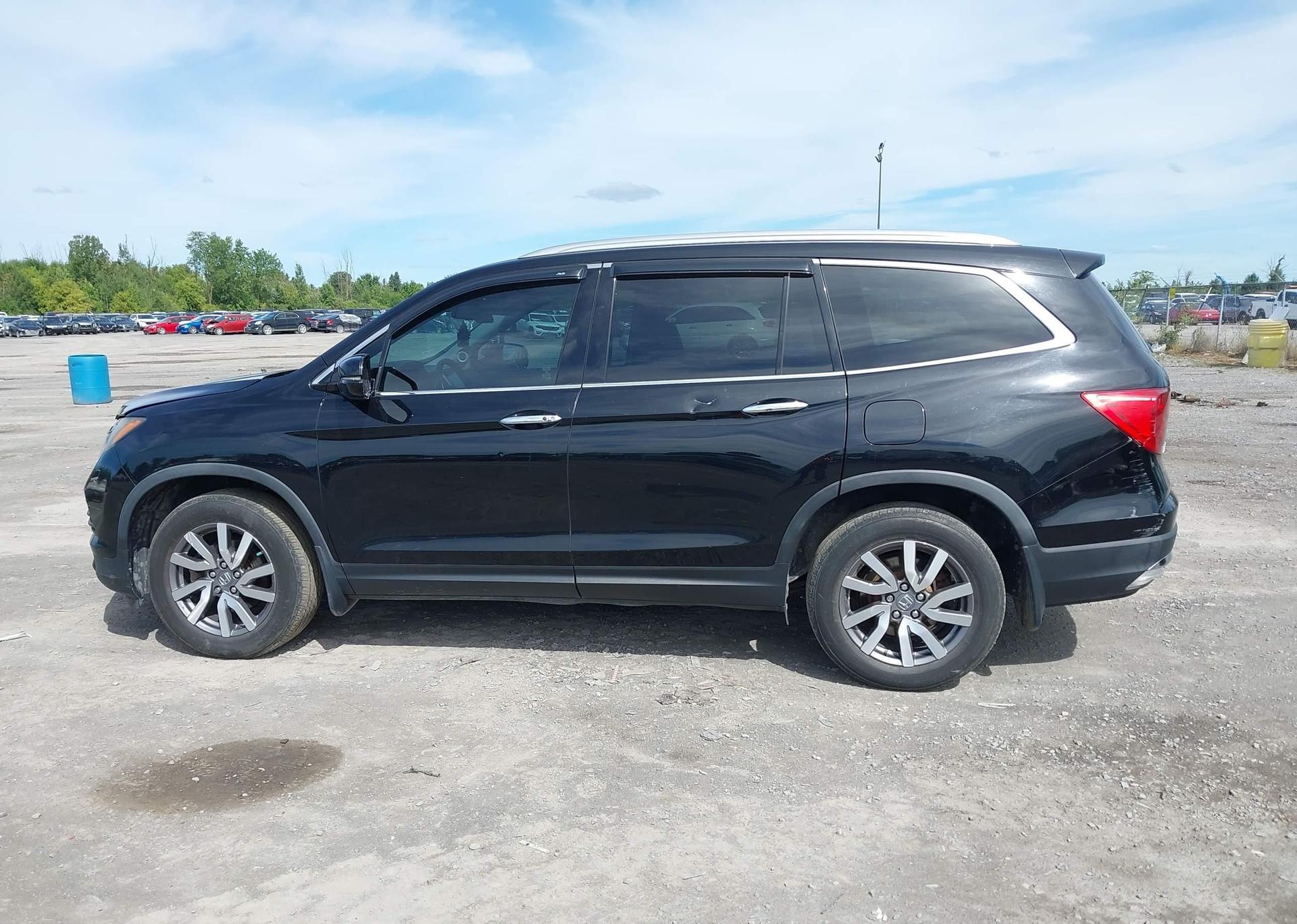 2017 HONDA PILOT TOURING
