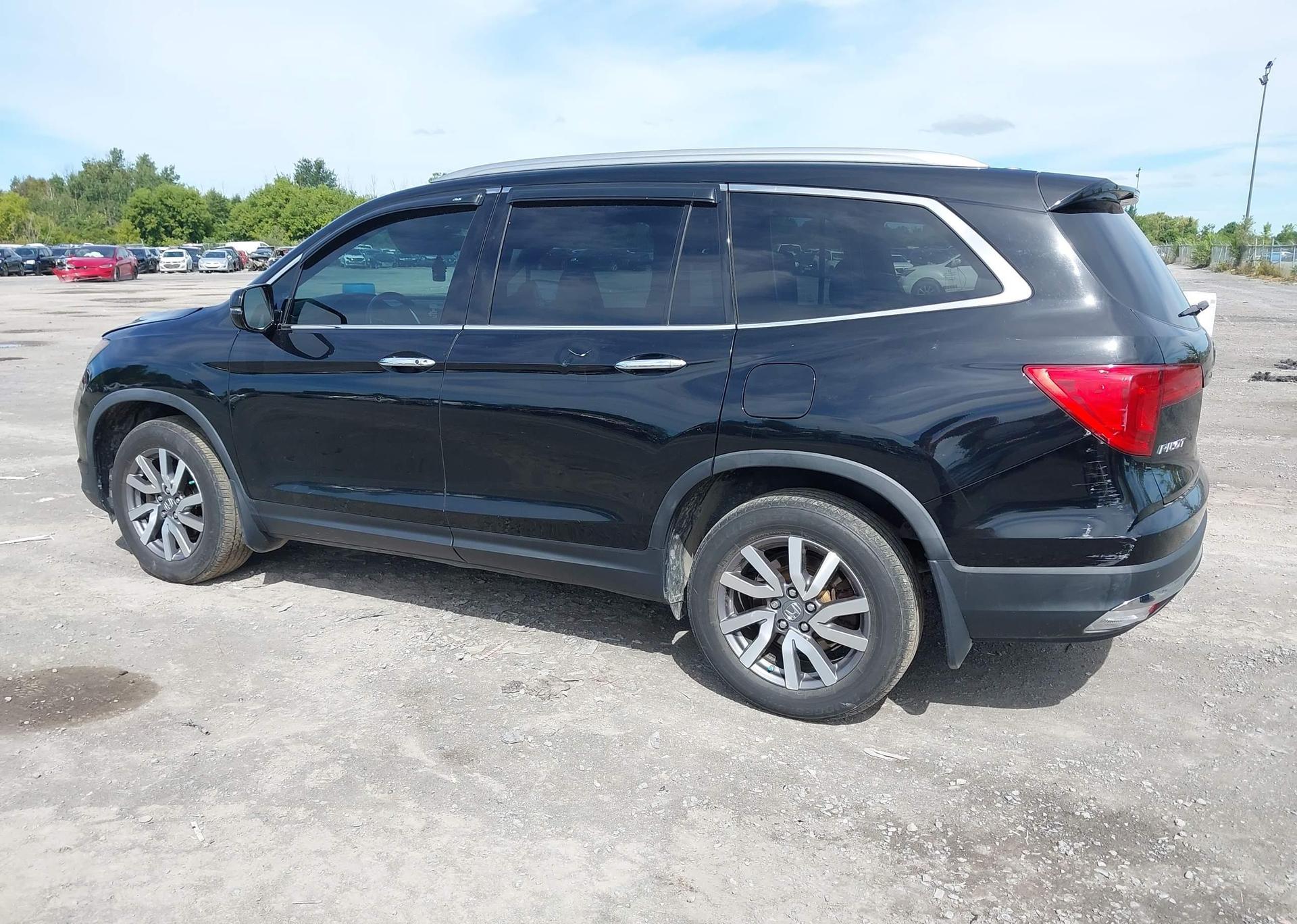 2017 HONDA PILOT TOURING