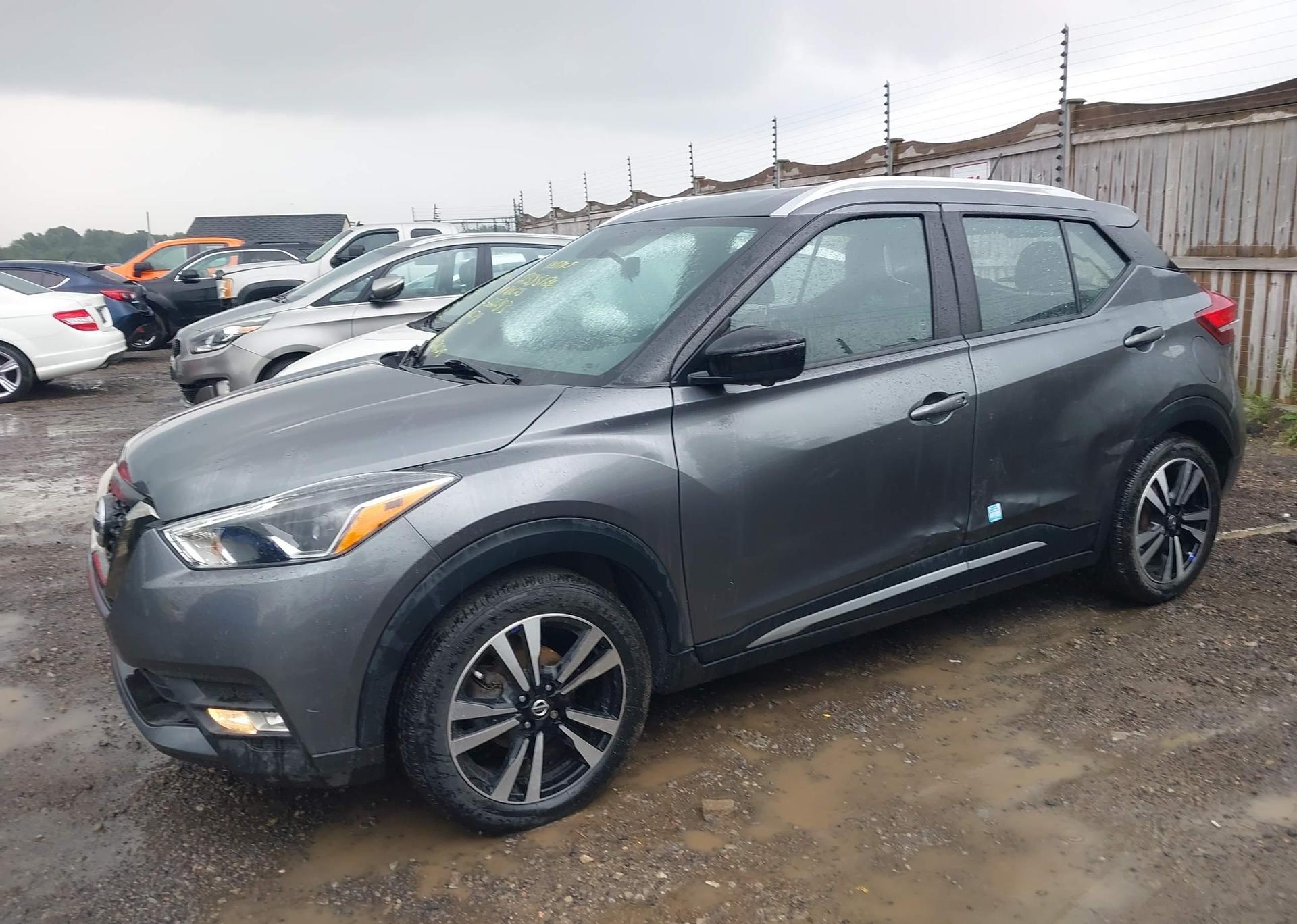 2019 NISSAN KICKS