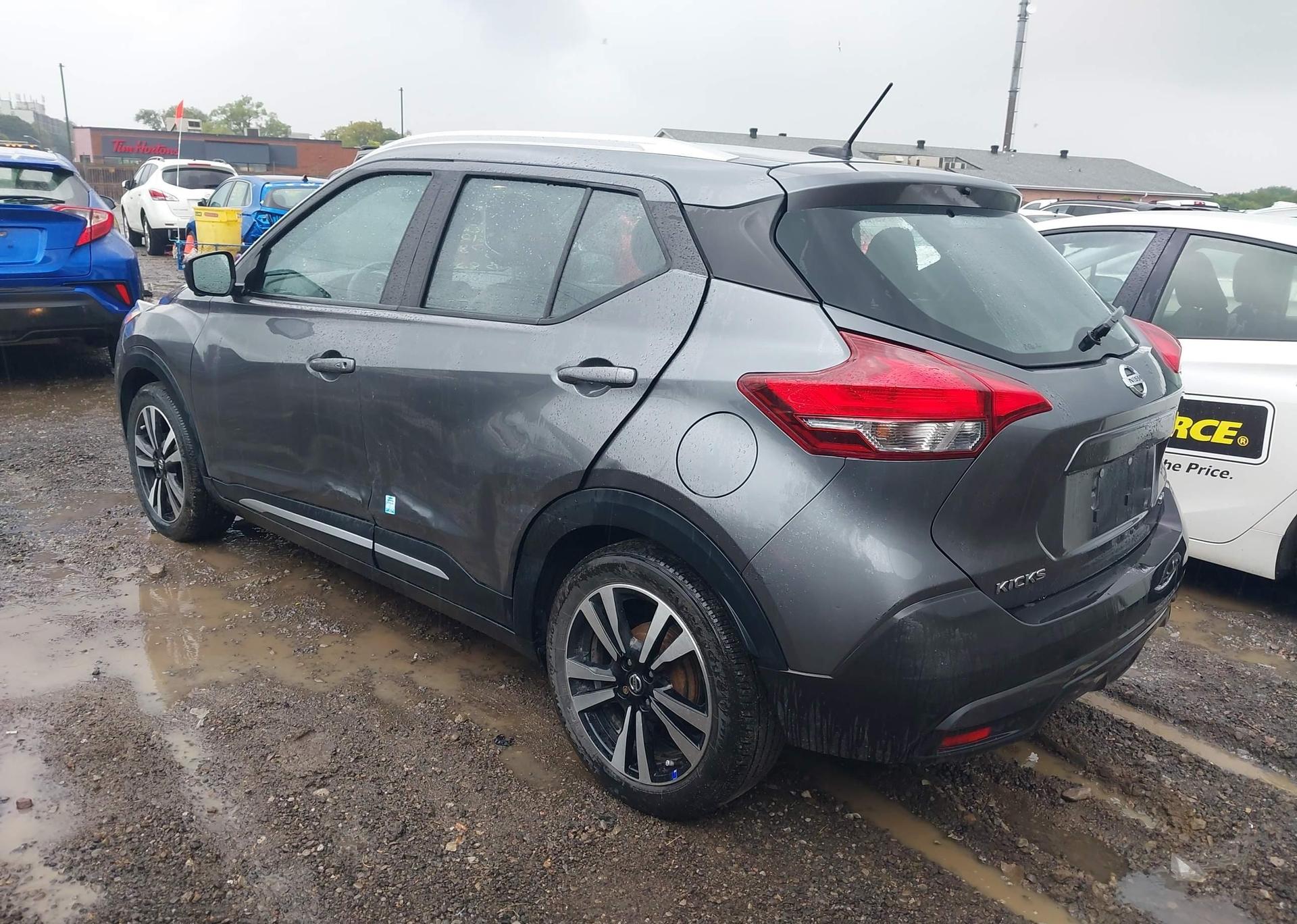 2019 NISSAN KICKS
