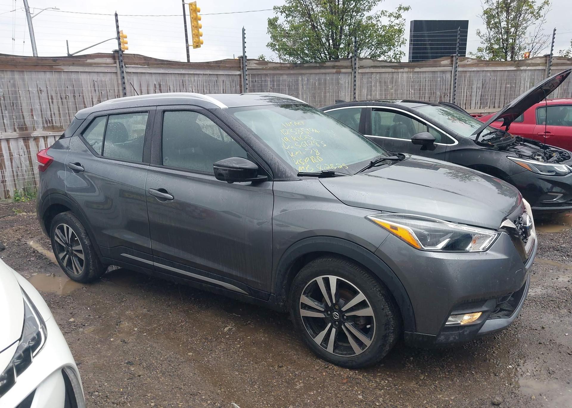 2019 NISSAN KICKS