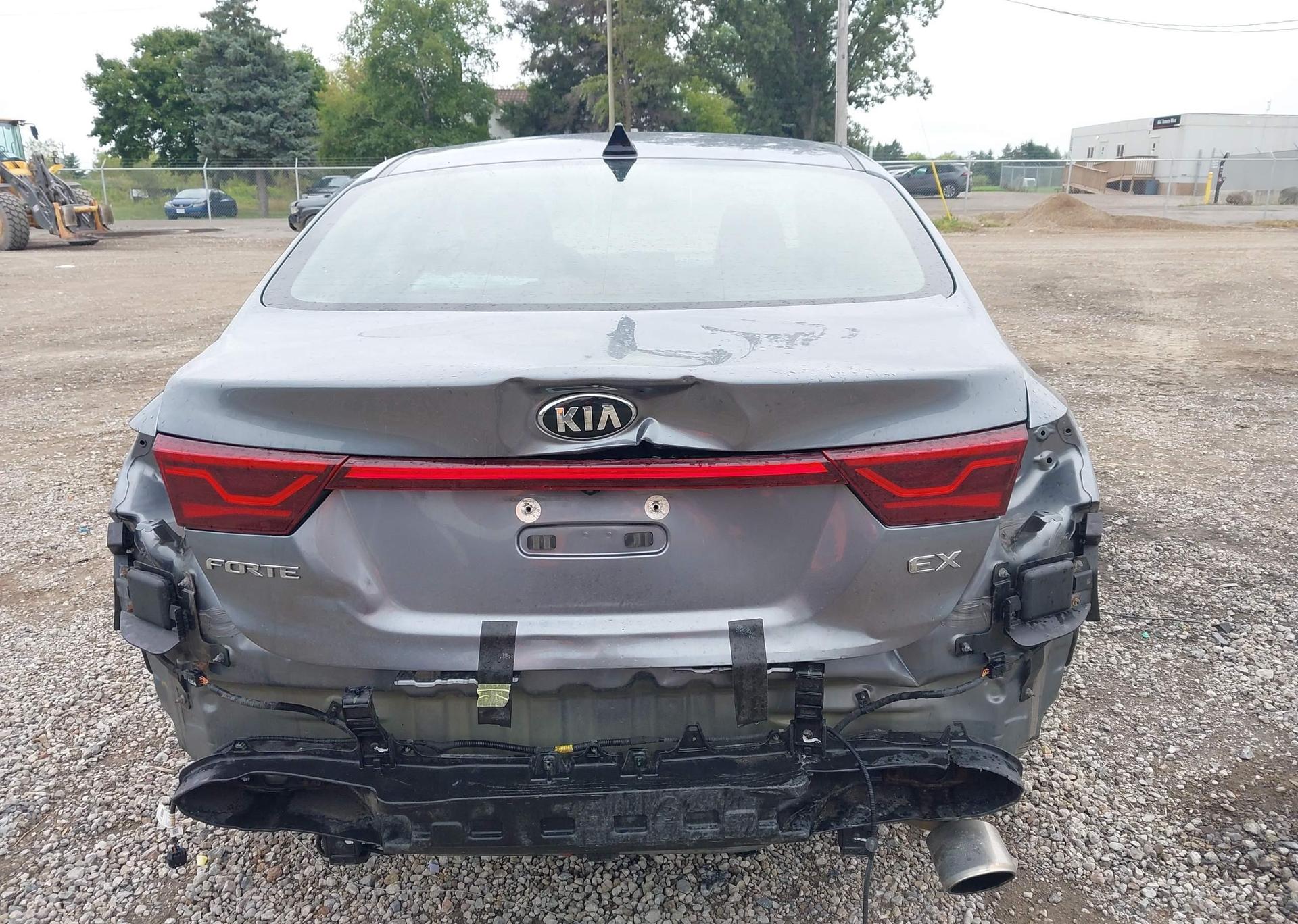 2019 KIA FORTE EX