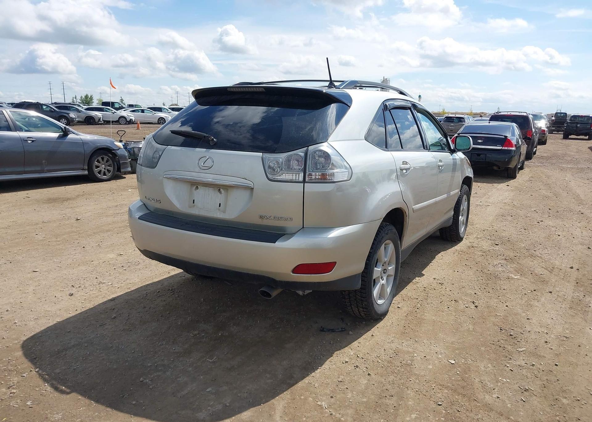 2005 LEXUS RX 330