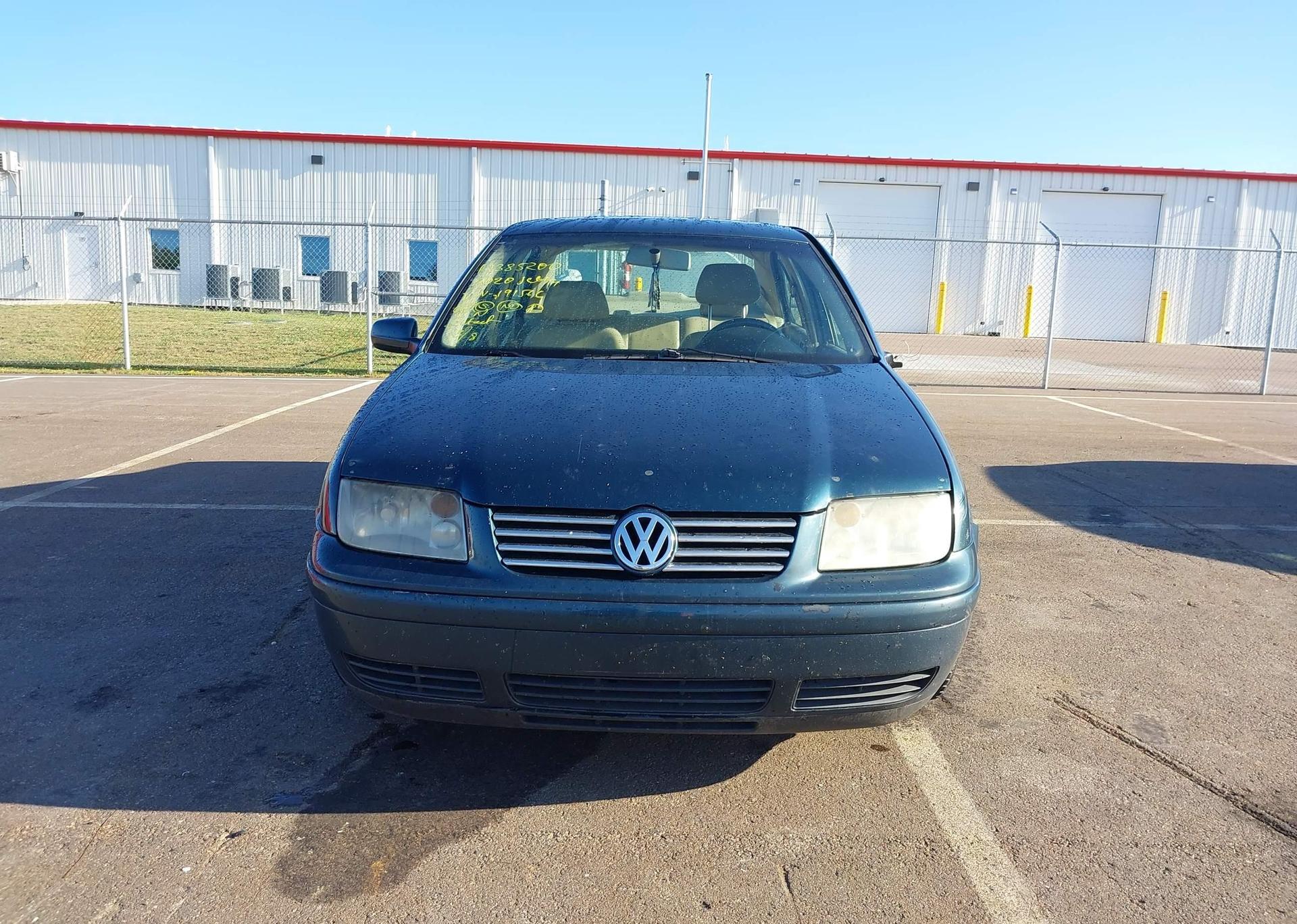 2002 VOLKSWAGEN JETTA GLS TDI