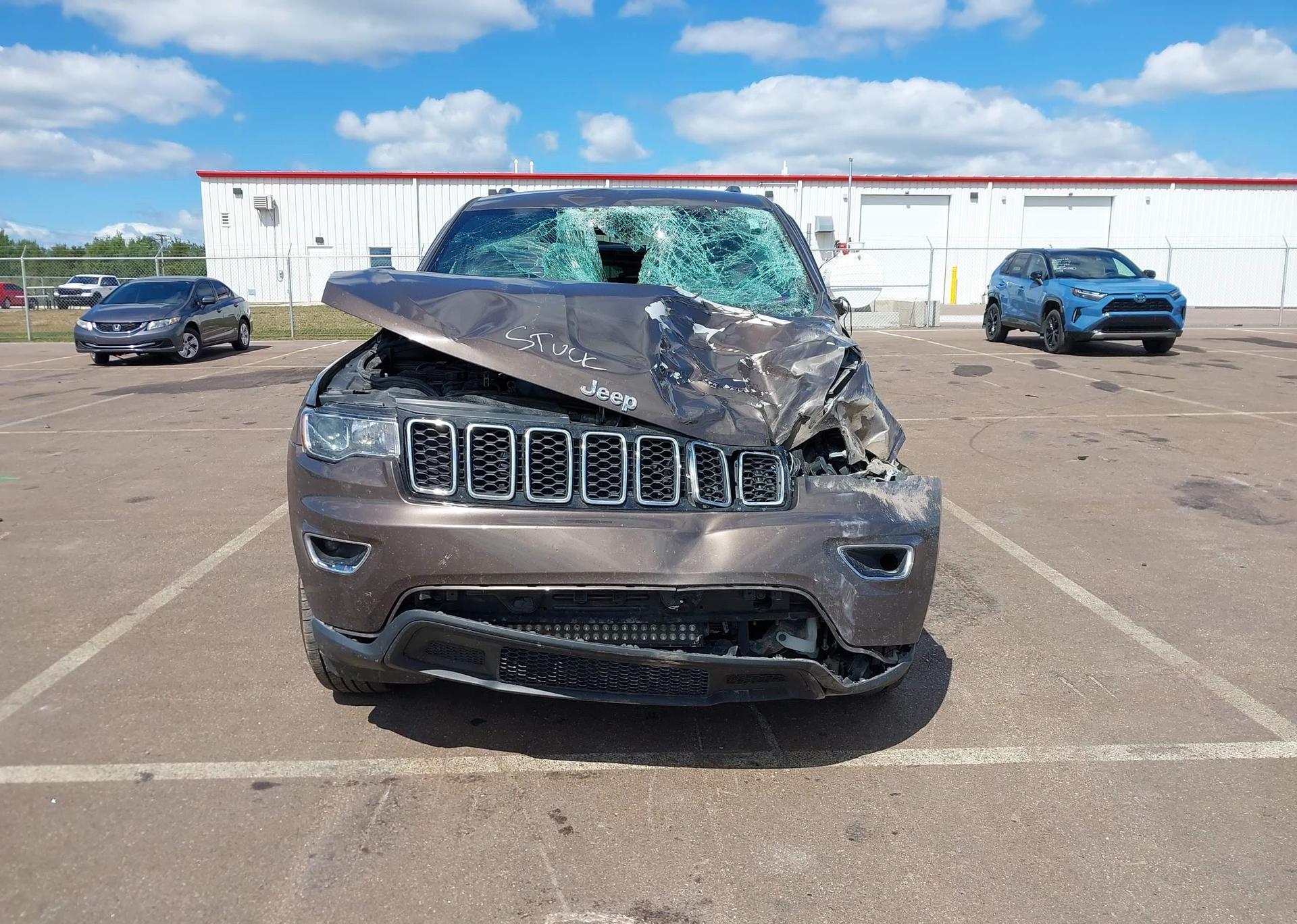 2021 JEEP GRAND CHEROKEE LAREDO