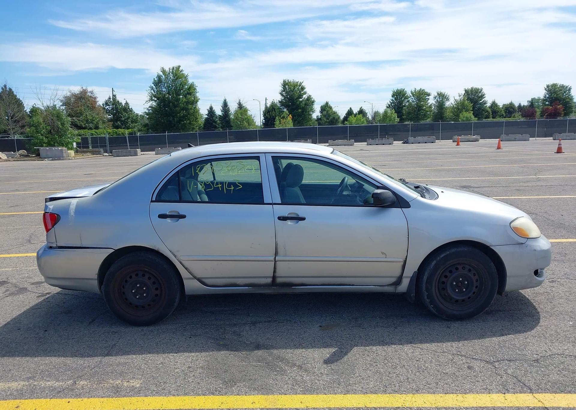 2005 TOYOTA COROLLA