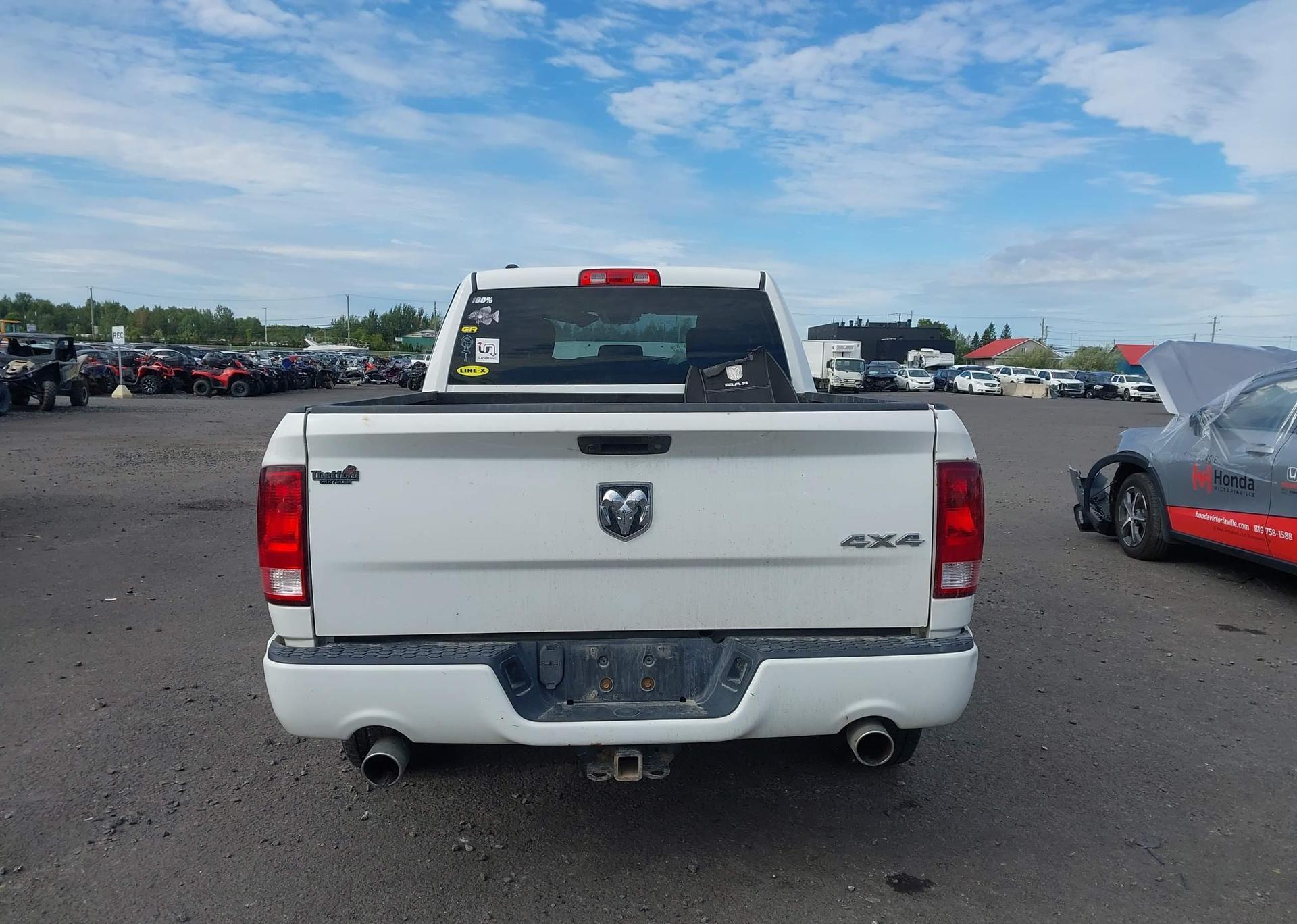2017 RAM 1500 ST