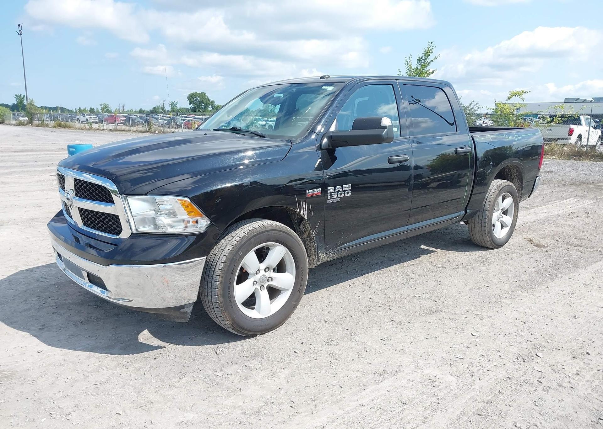 2023 RAM 1500 CLASSIC SLT
