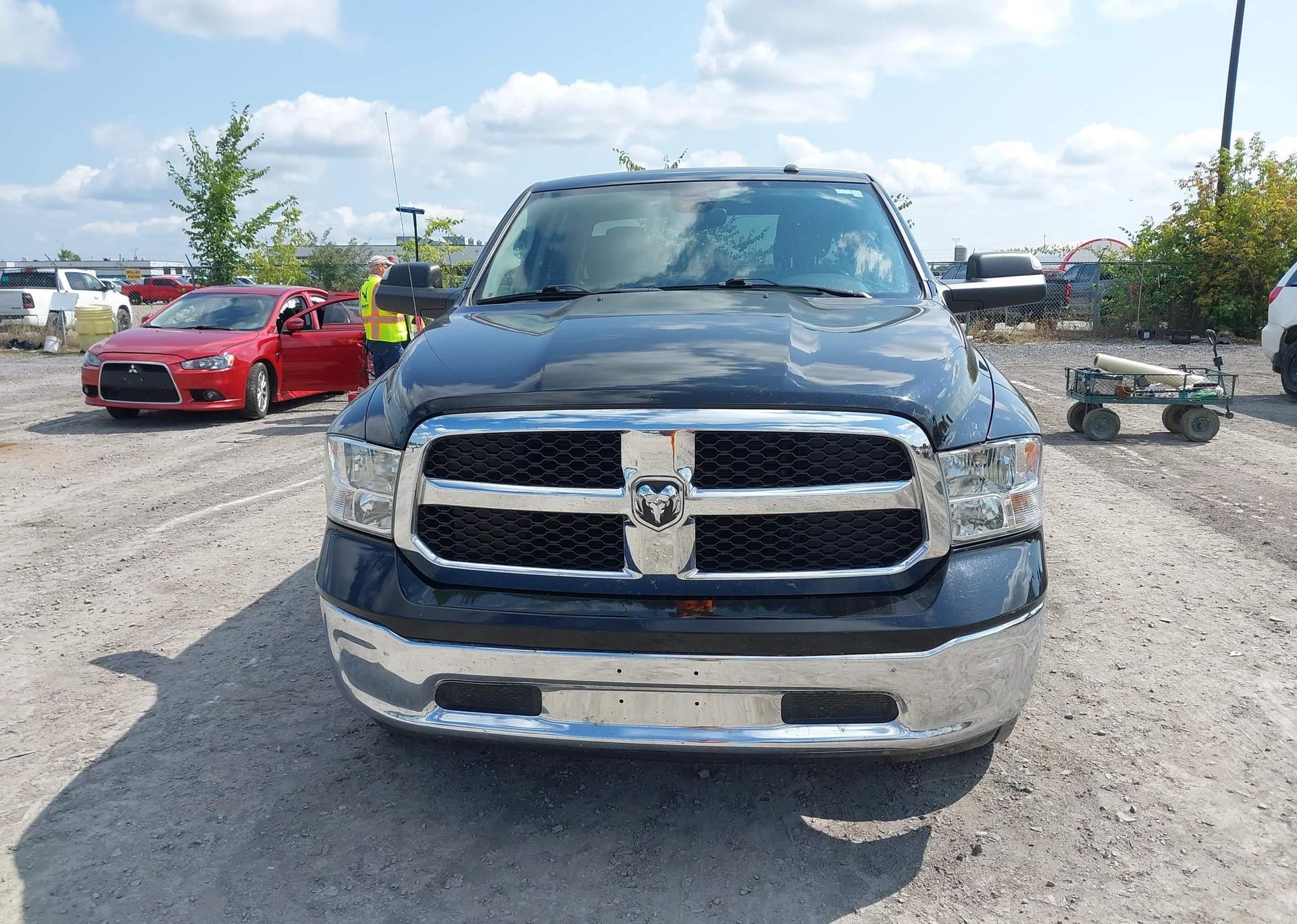 2023 RAM 1500 CLASSIC SLT