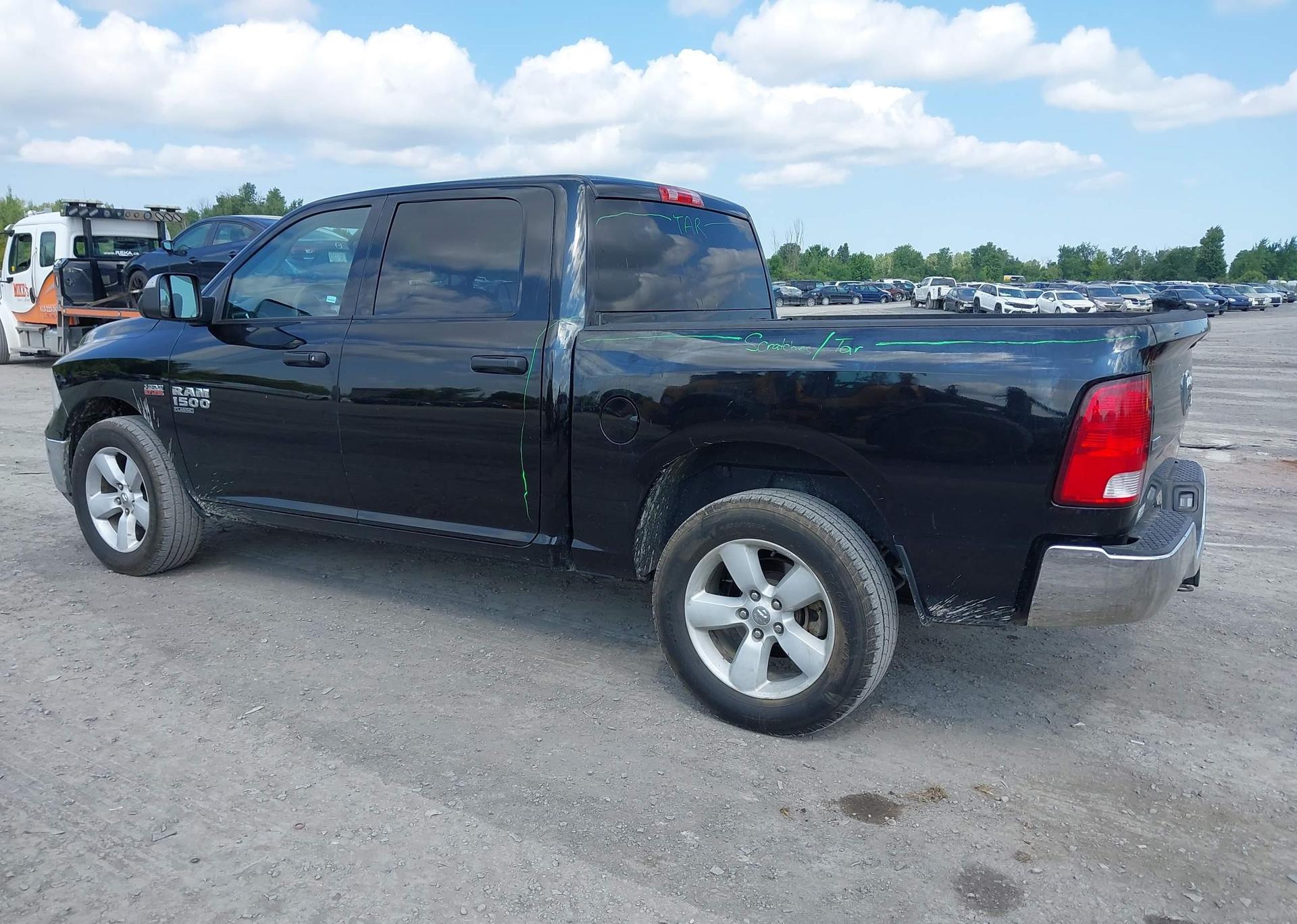 2023 RAM 1500 CLASSIC SLT