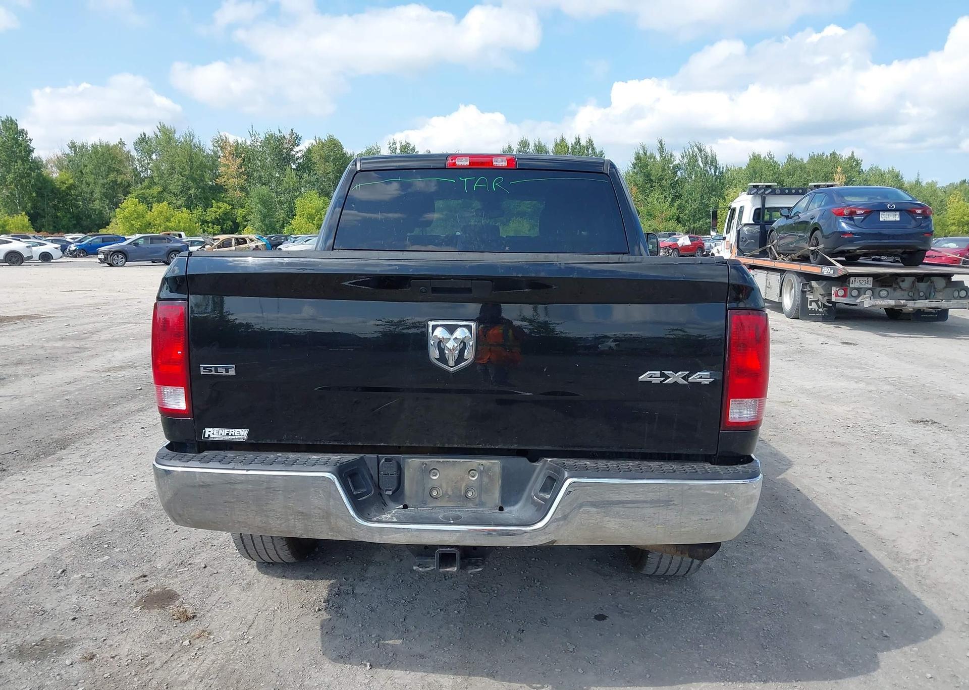2023 RAM 1500 CLASSIC SLT