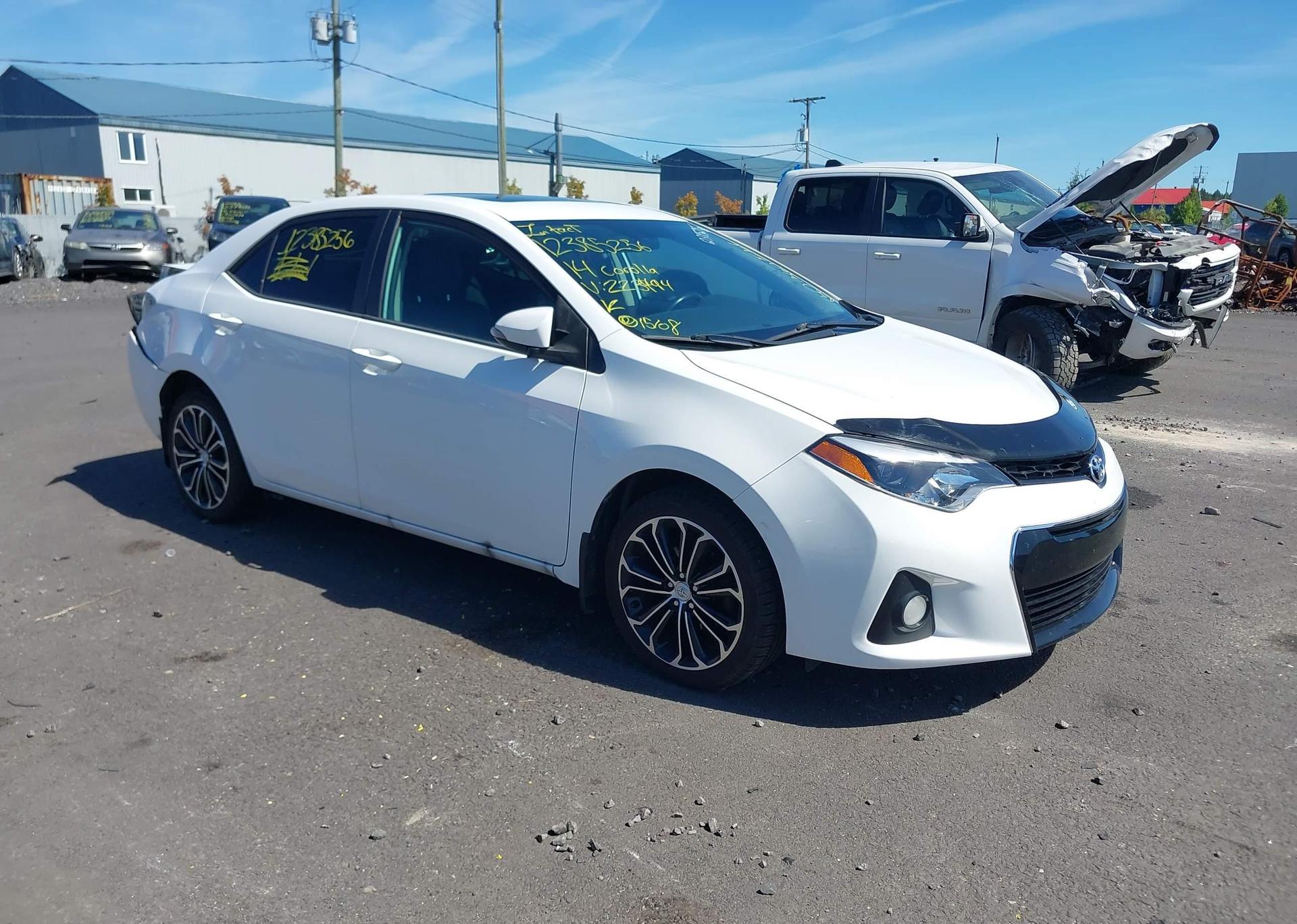 2014 TOYOTA COROLLA