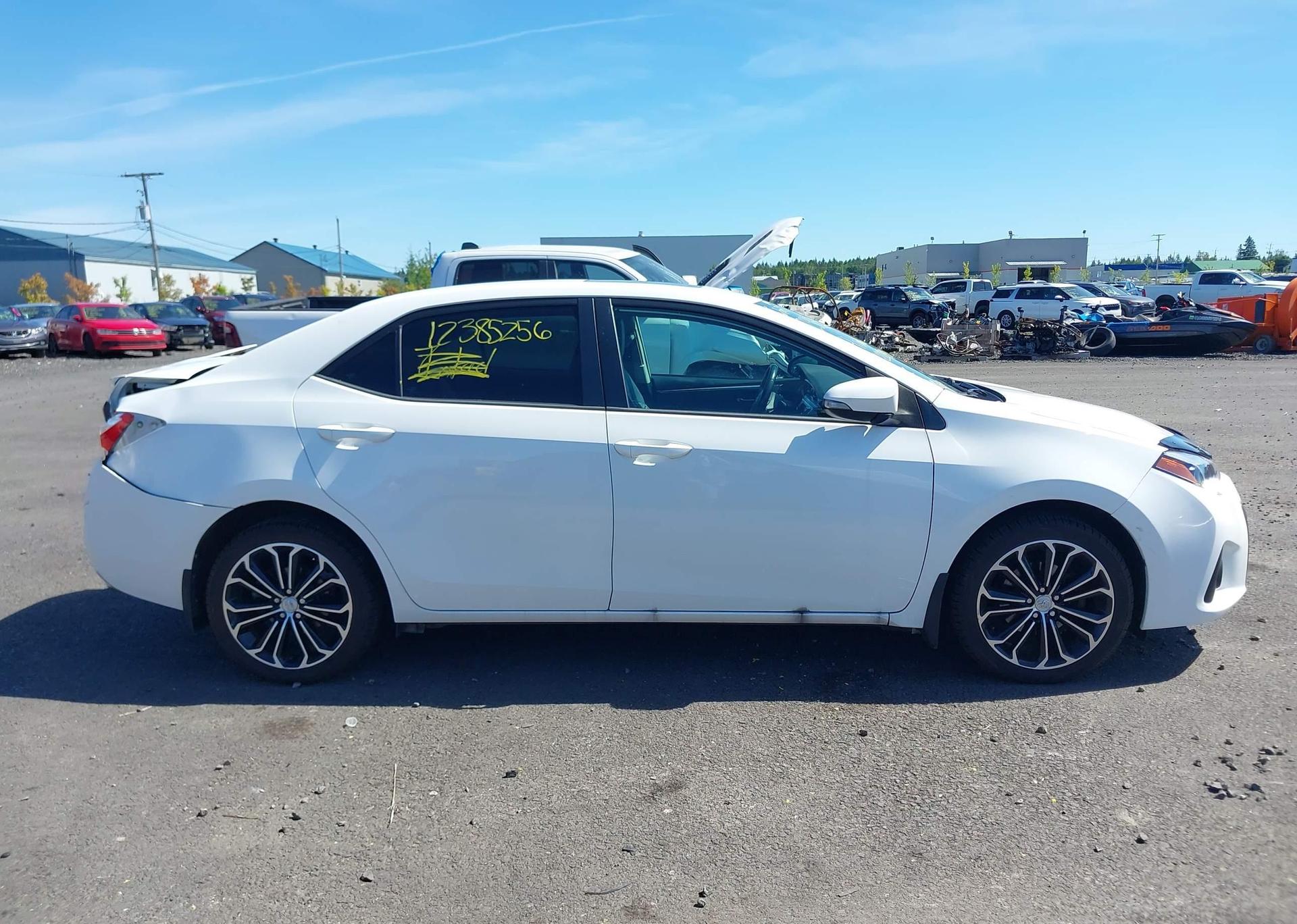 2014 TOYOTA COROLLA