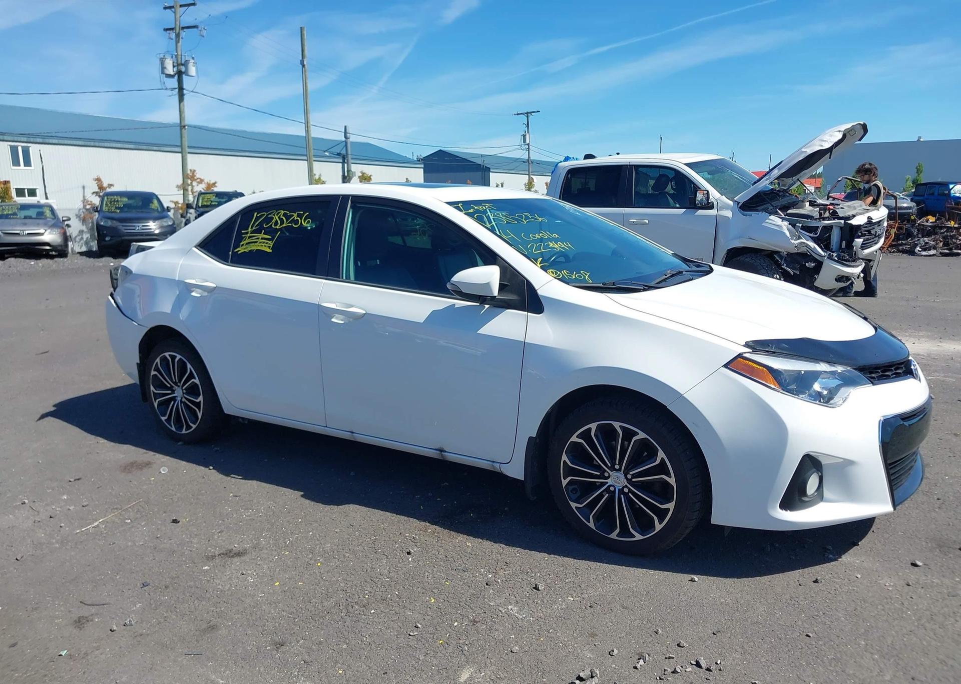 2014 TOYOTA COROLLA