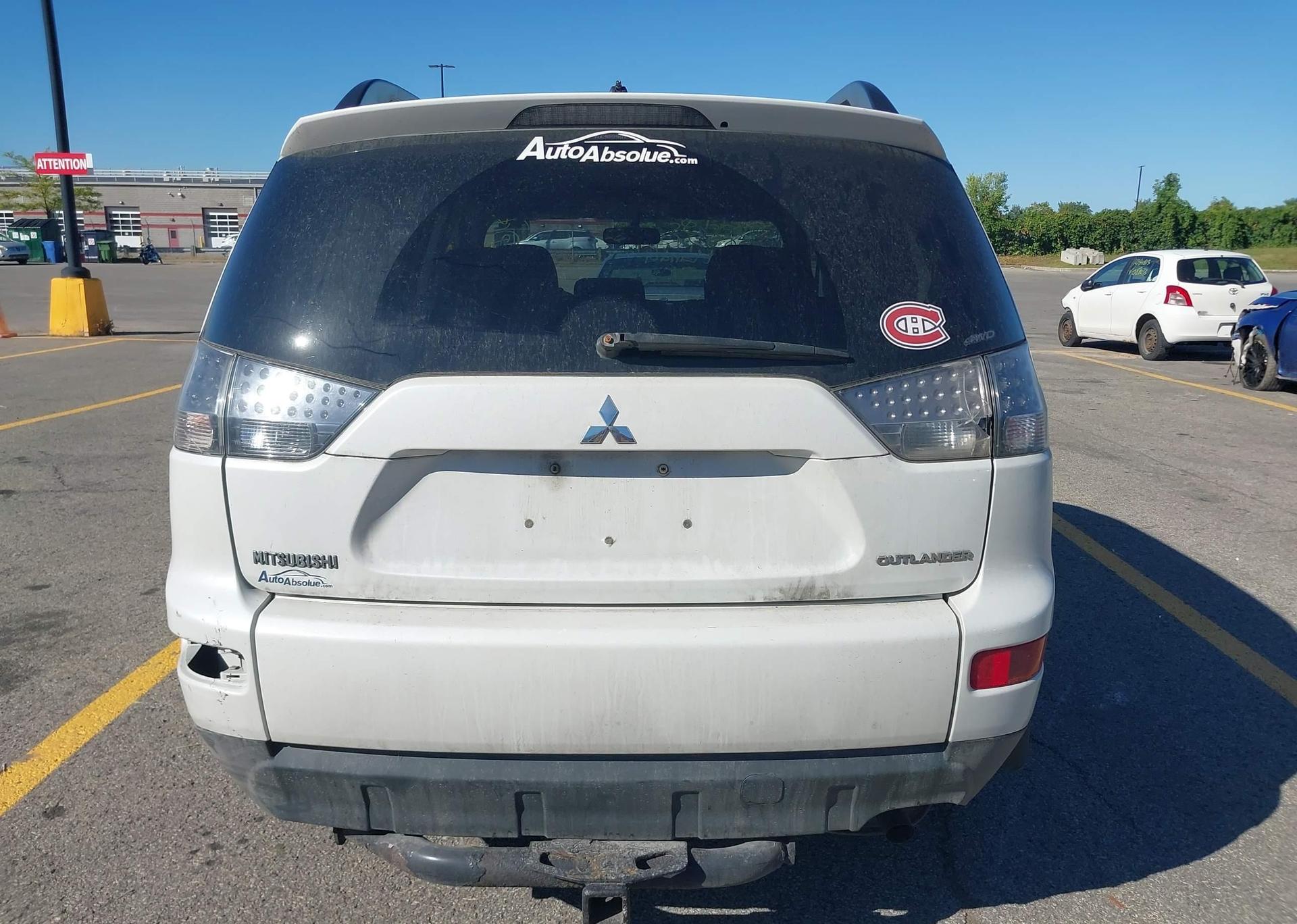 2009 MITSUBISHI outlander