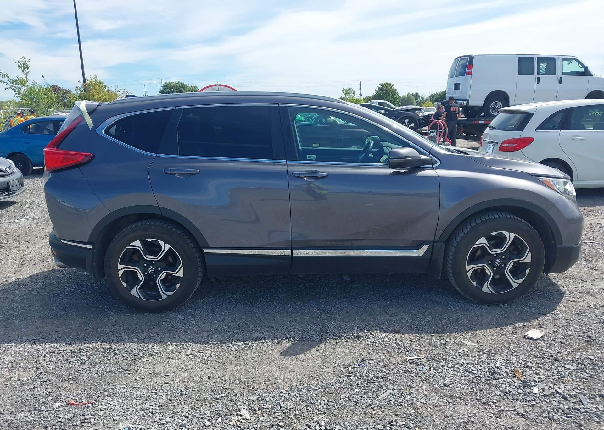 2018 HONDA CR-V