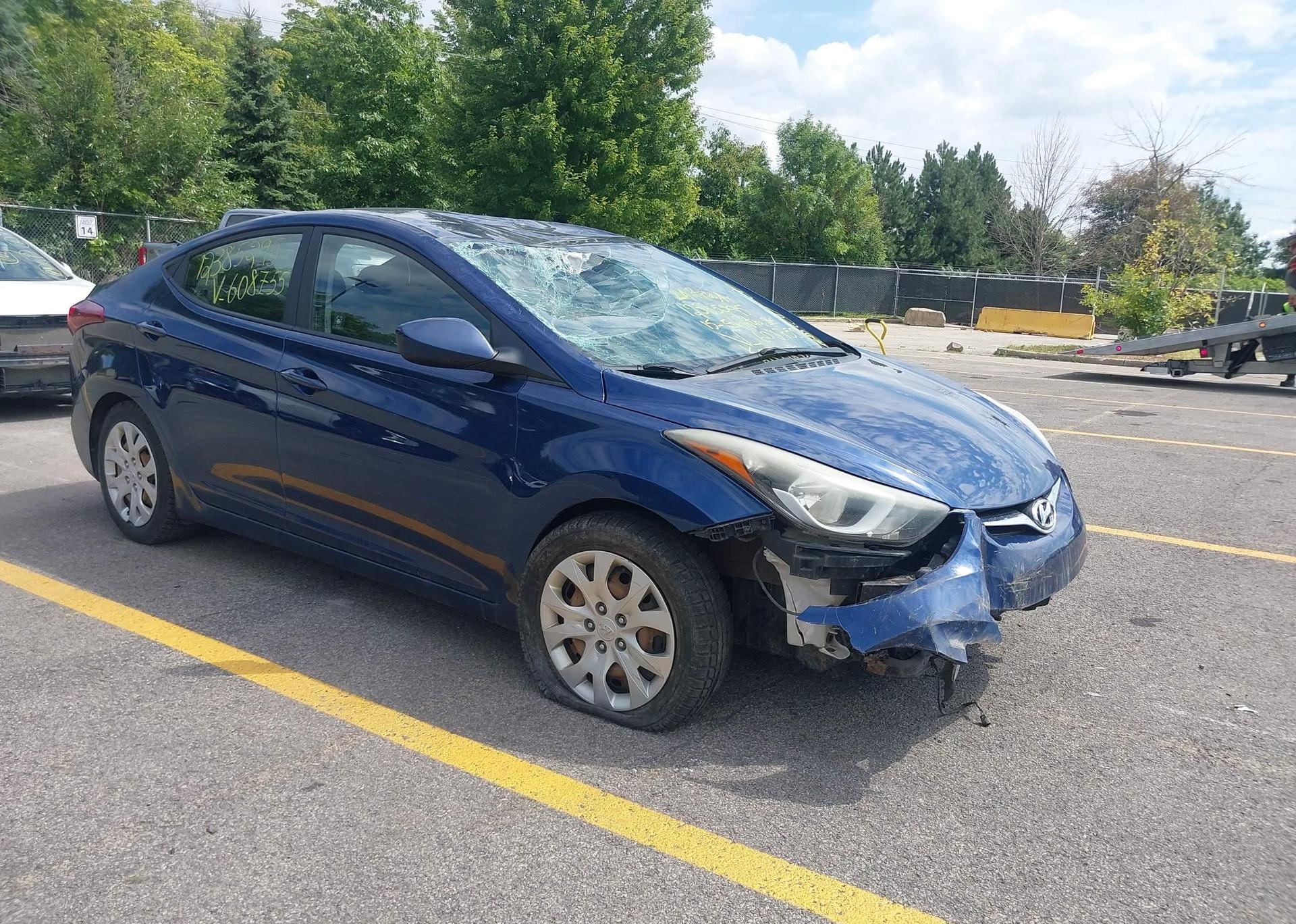 2015 HYUNDAI ELANTRA SE