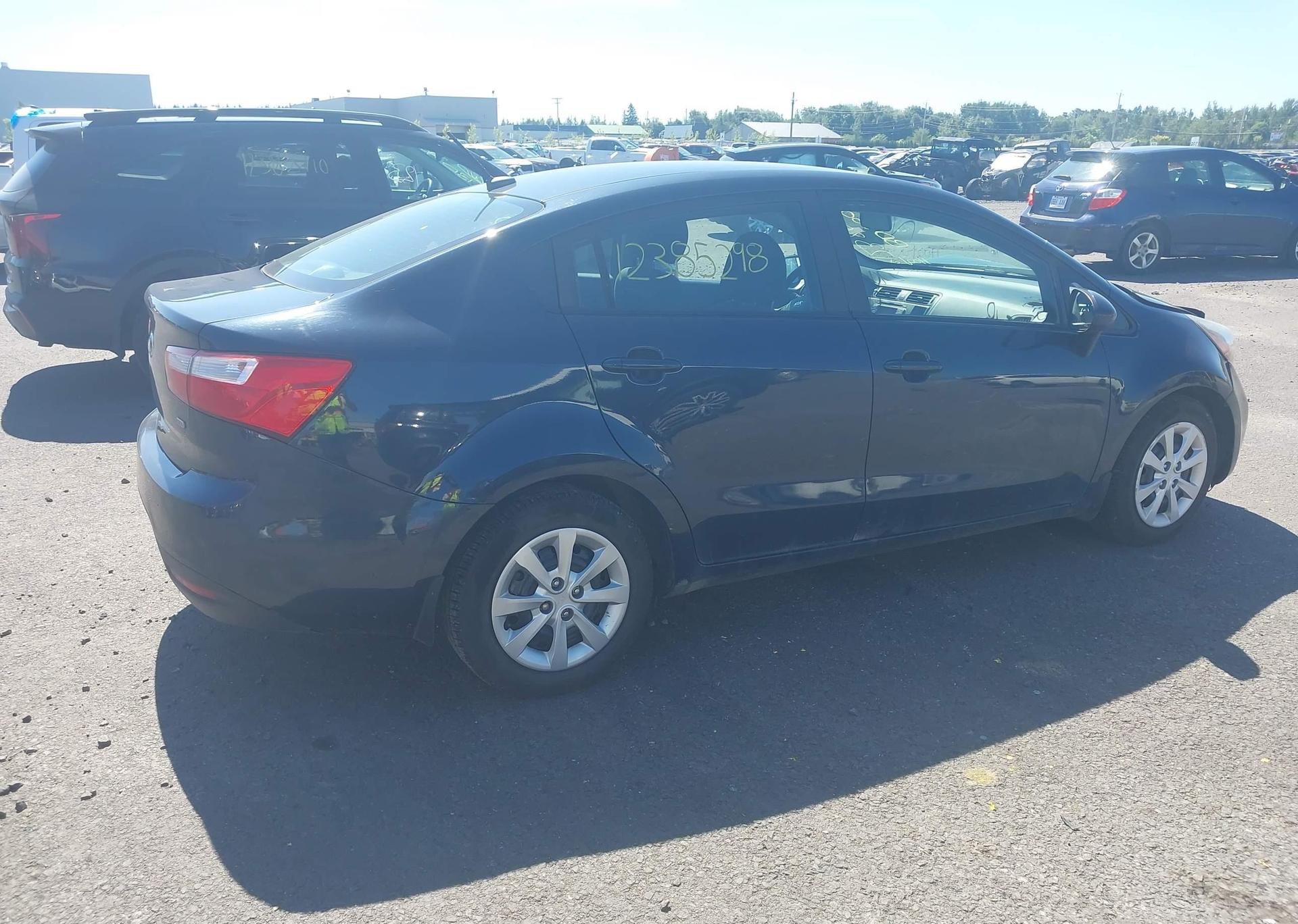 2013 KIA RIO EX