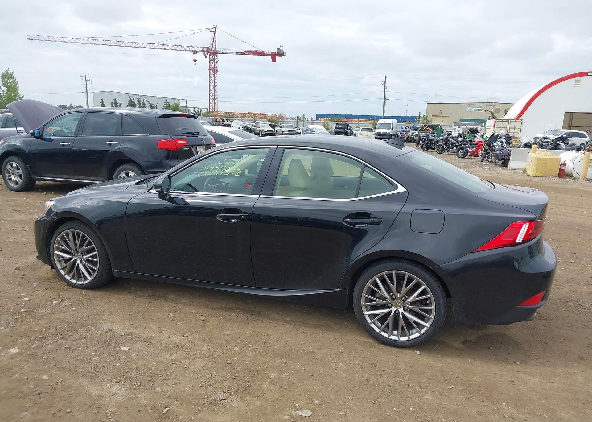 2015 LEXUS IS 250