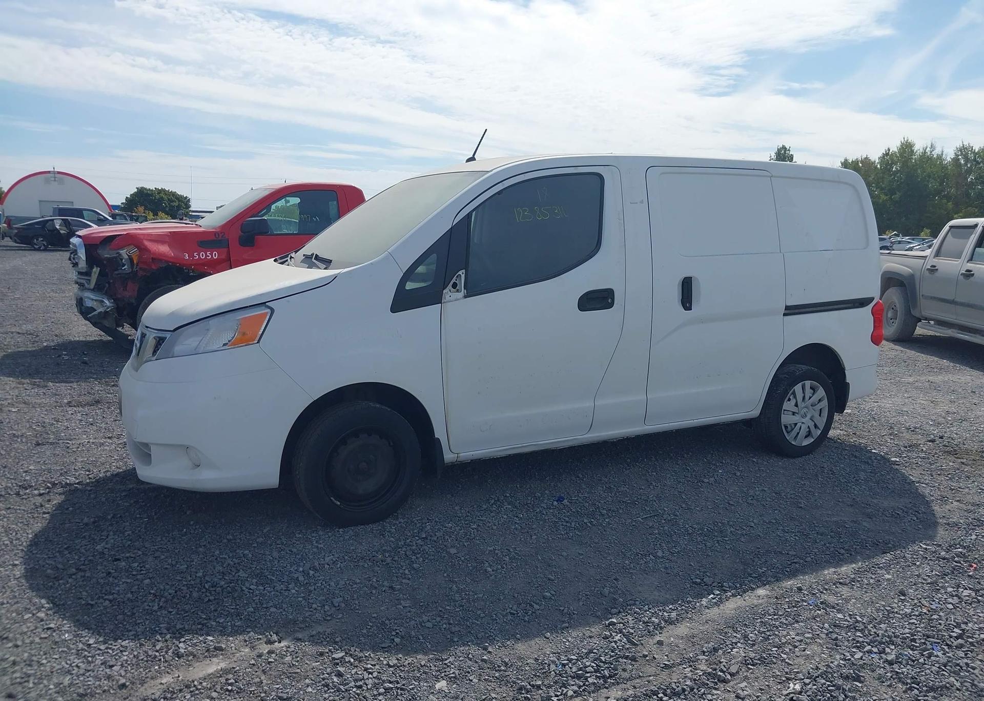 2018 NISSAN NV200