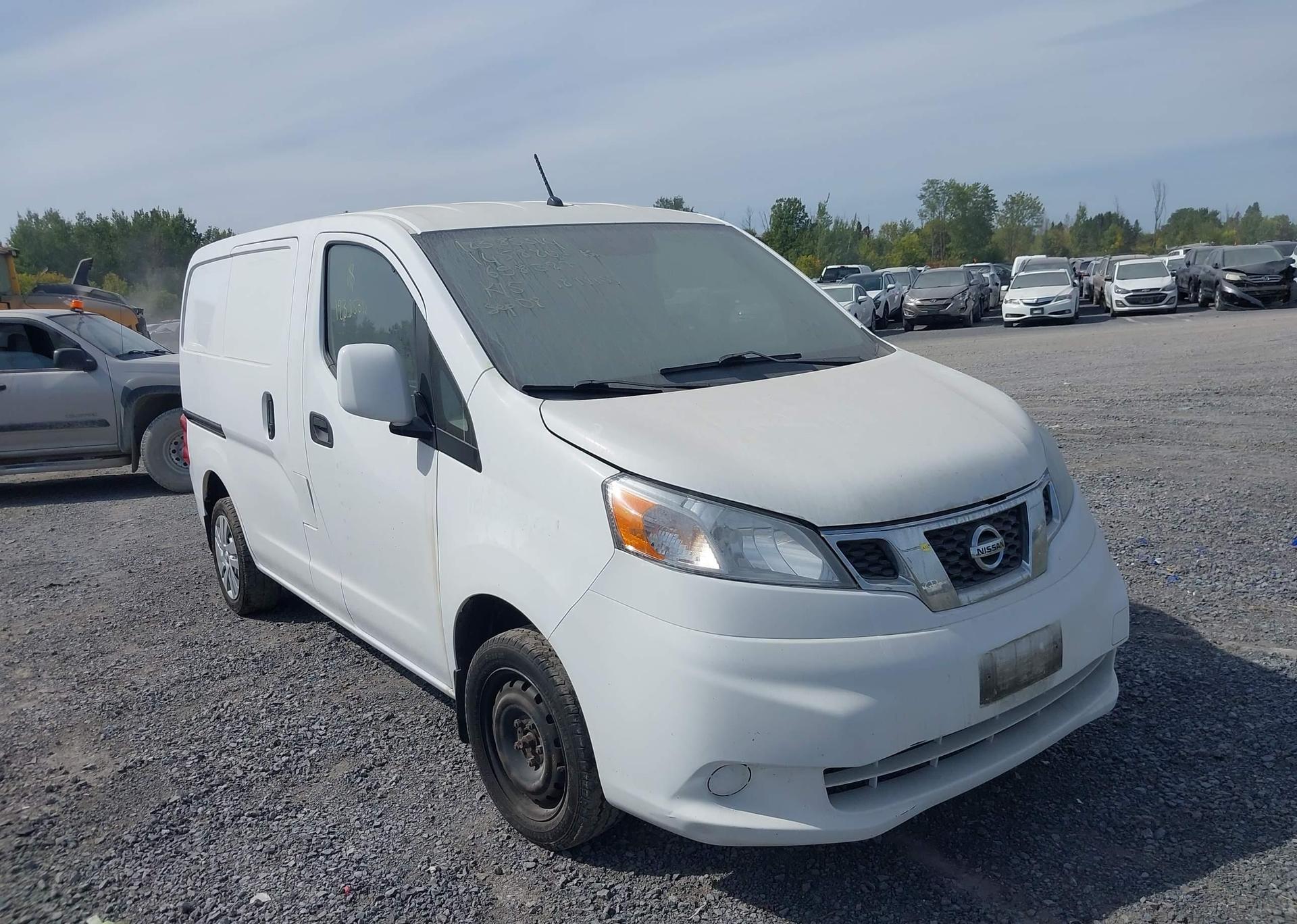 2018 NISSAN NV200