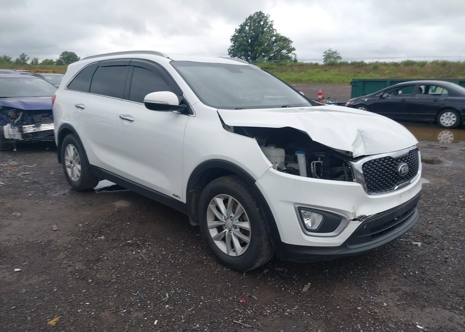 2018 KIA SORENTO LX
