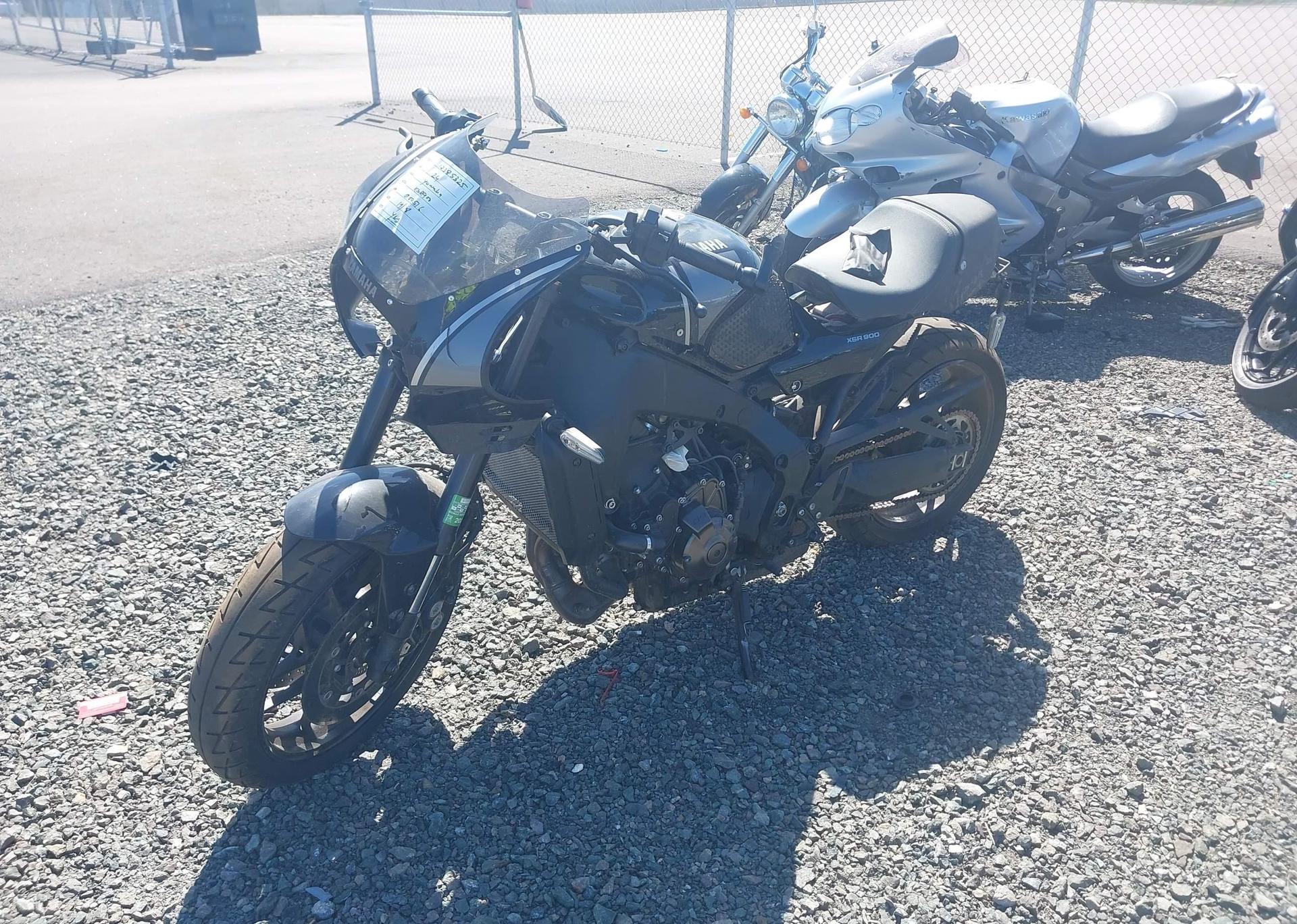 2024 YAMAHA XSR900