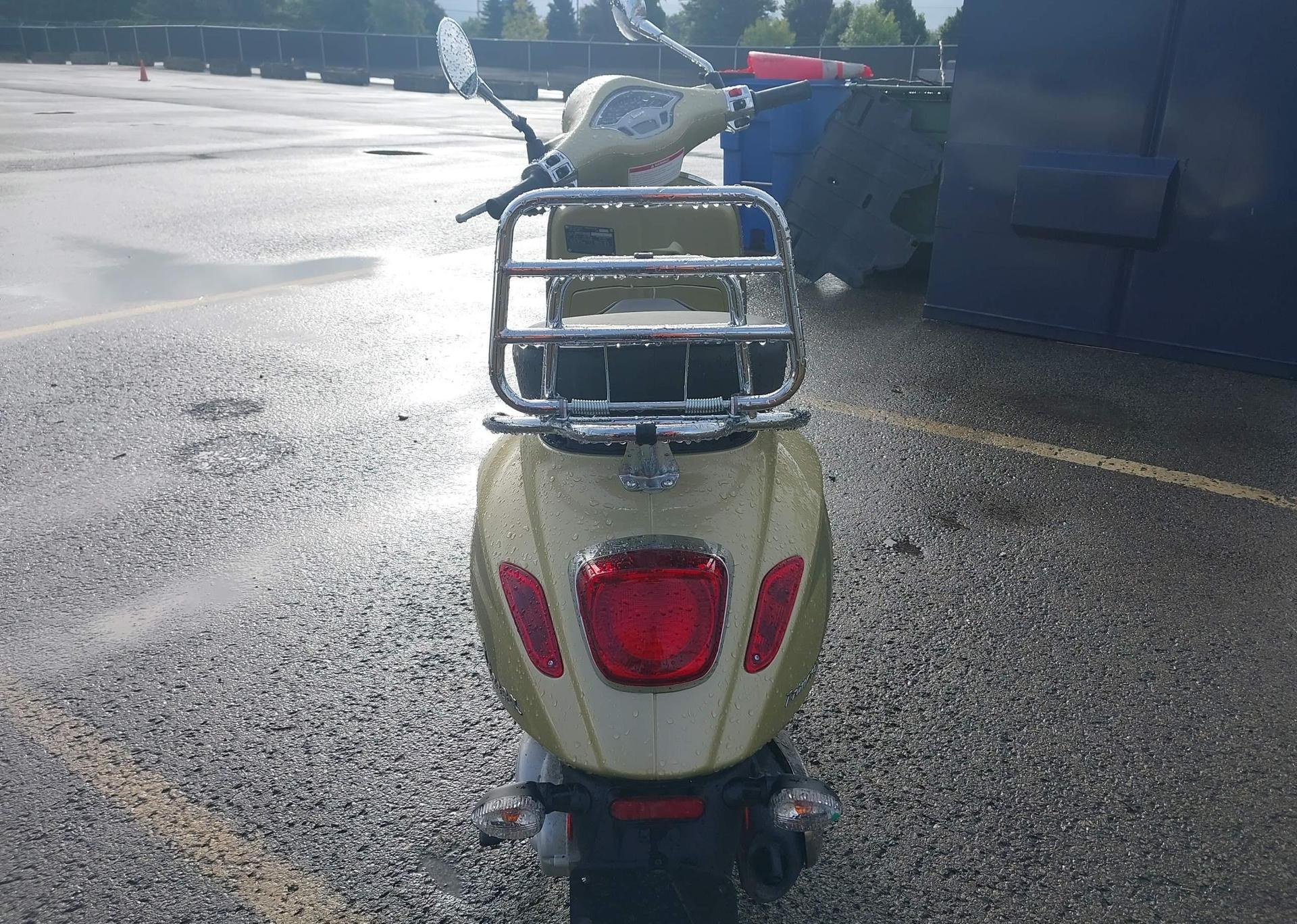 2021 VESPA PRIMAVERA