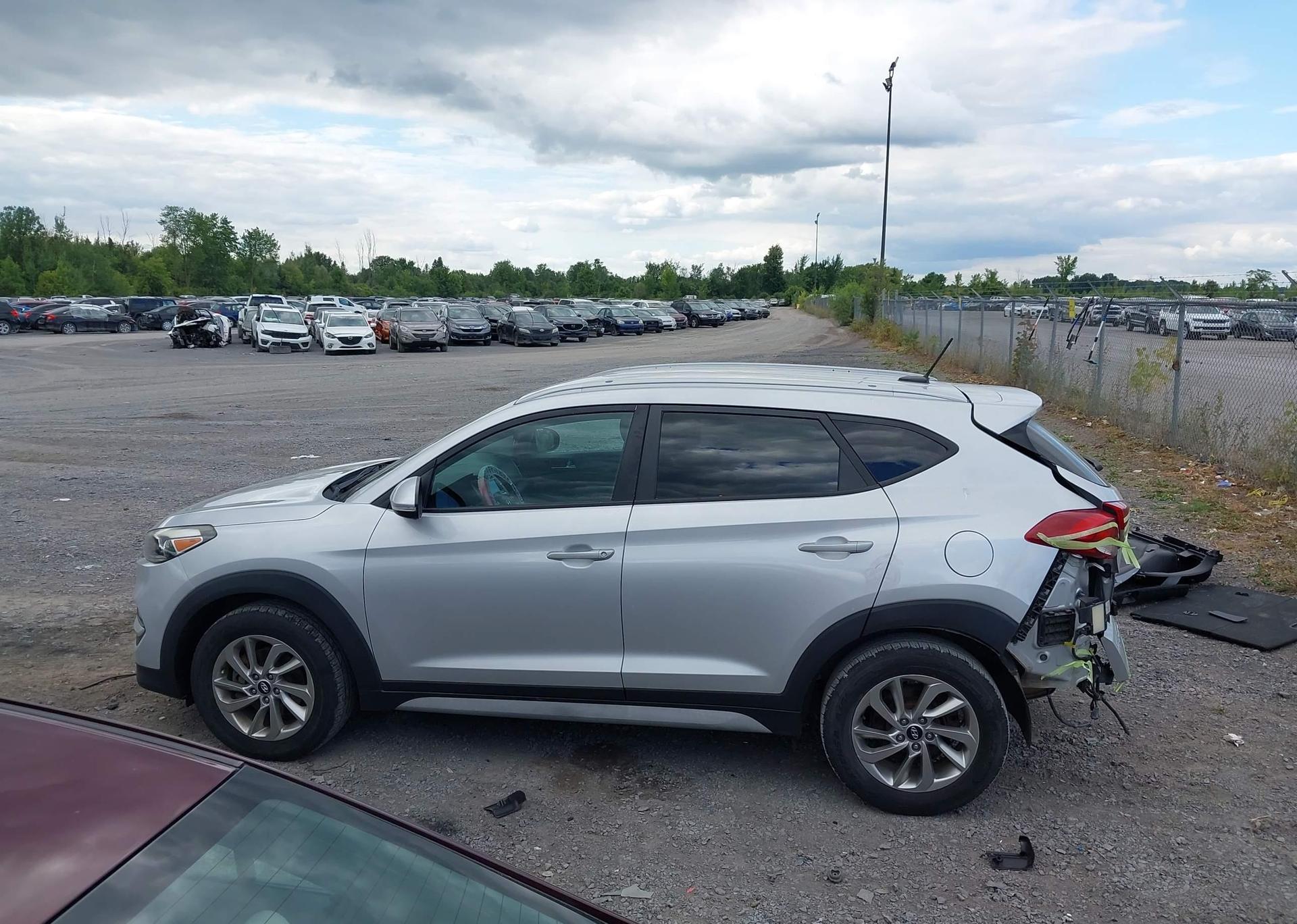 2017 HYUNDAI TUCSON LIMITED