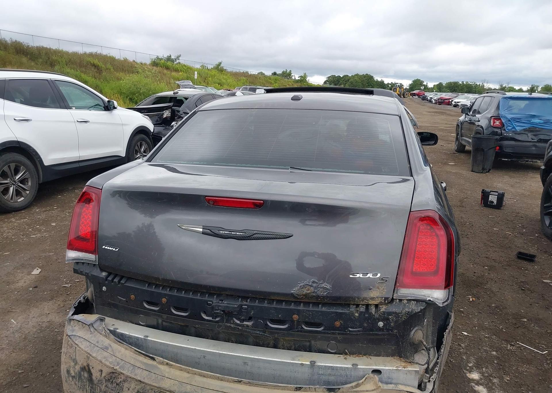 2015 CHRYSLER 300 S