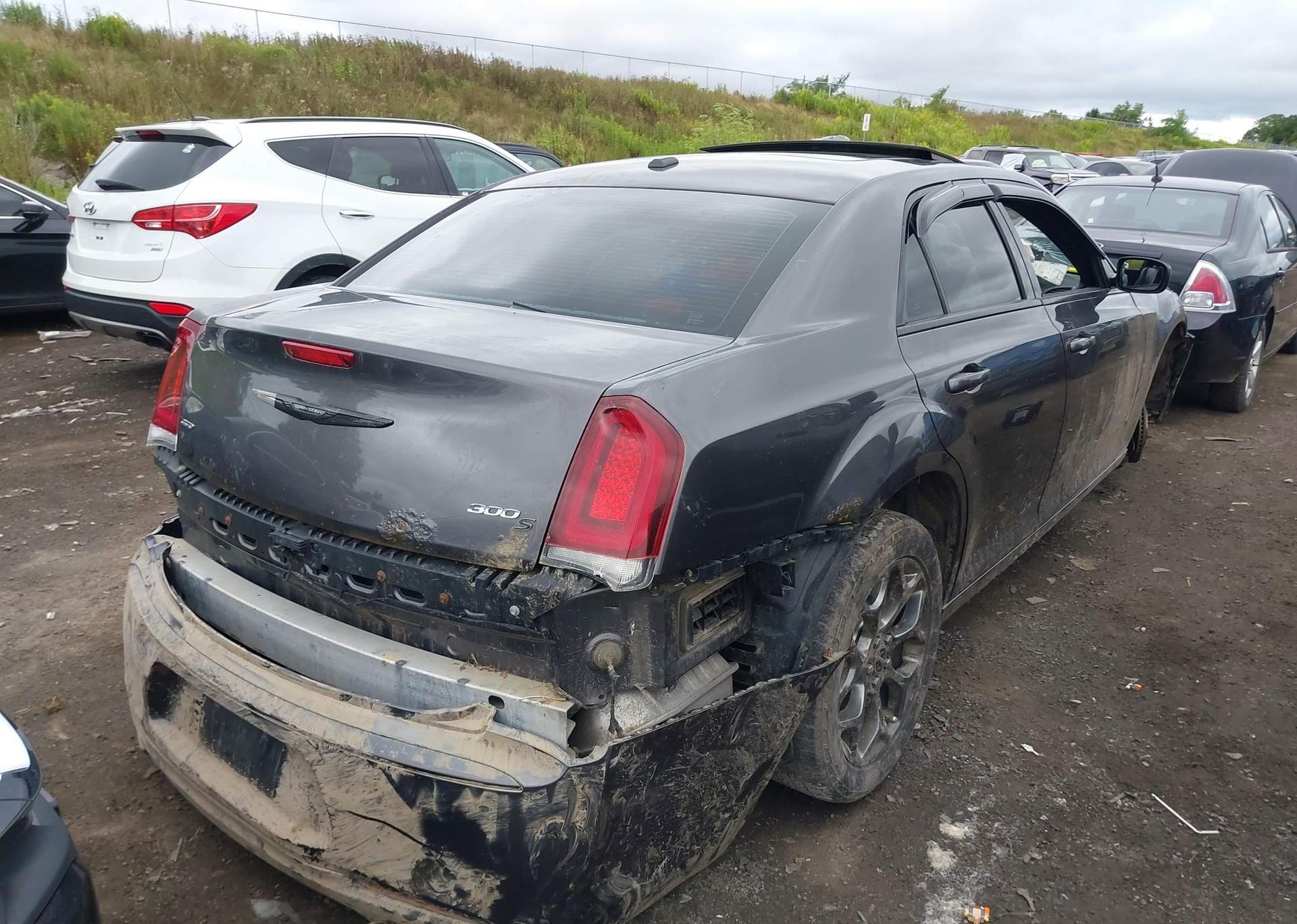 2015 CHRYSLER 300 S