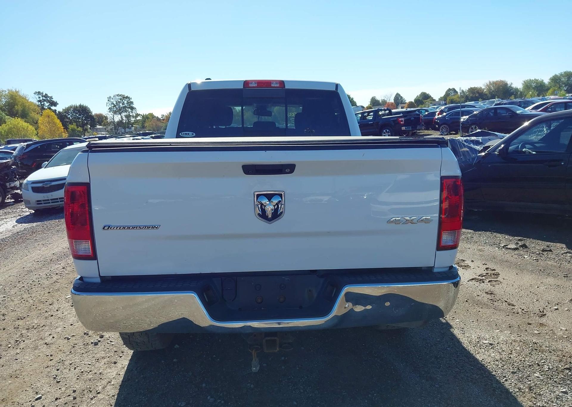 2014 RAM 1500 SLT