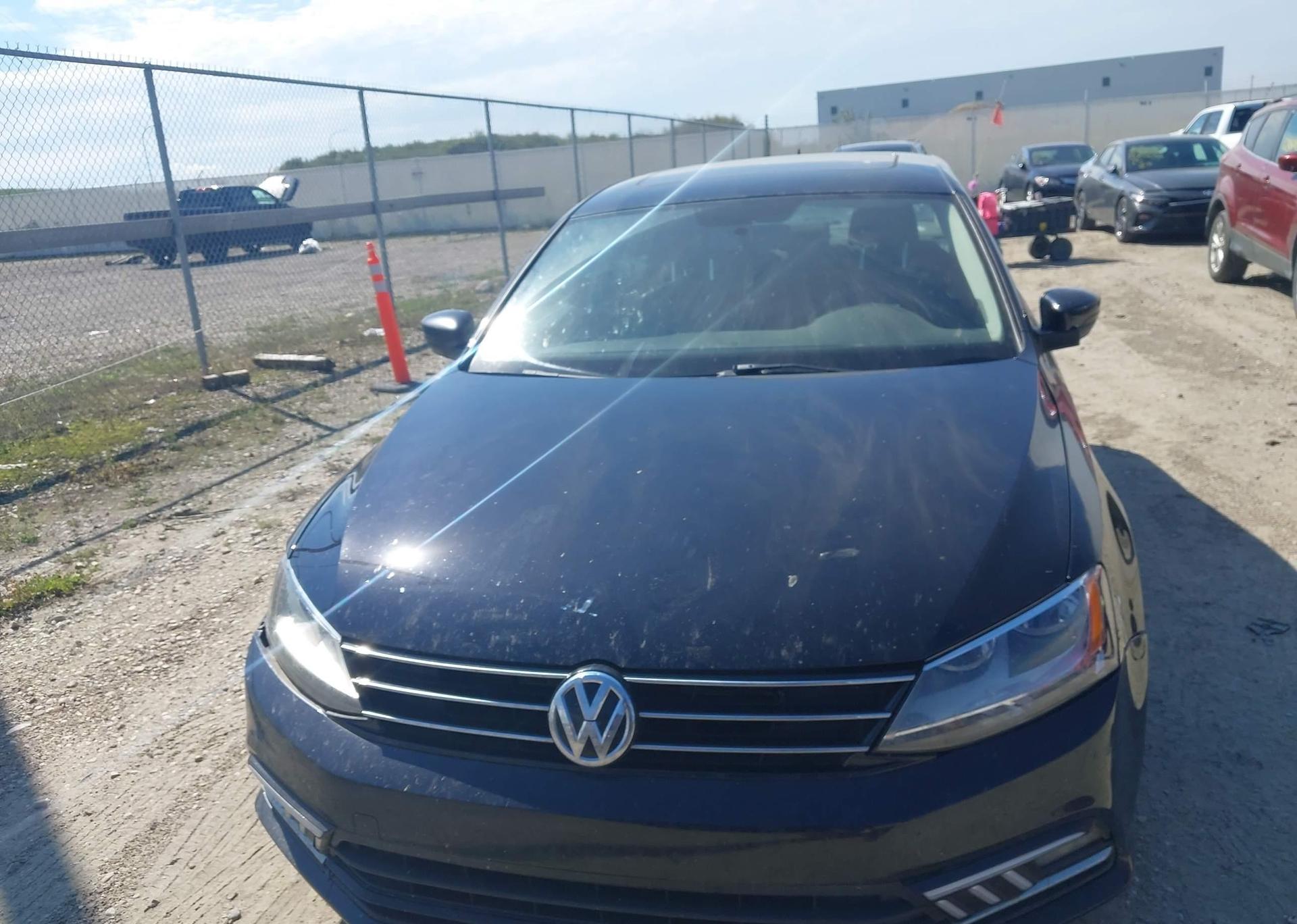 2015 VOLKSWAGEN JETTA SEDAN
